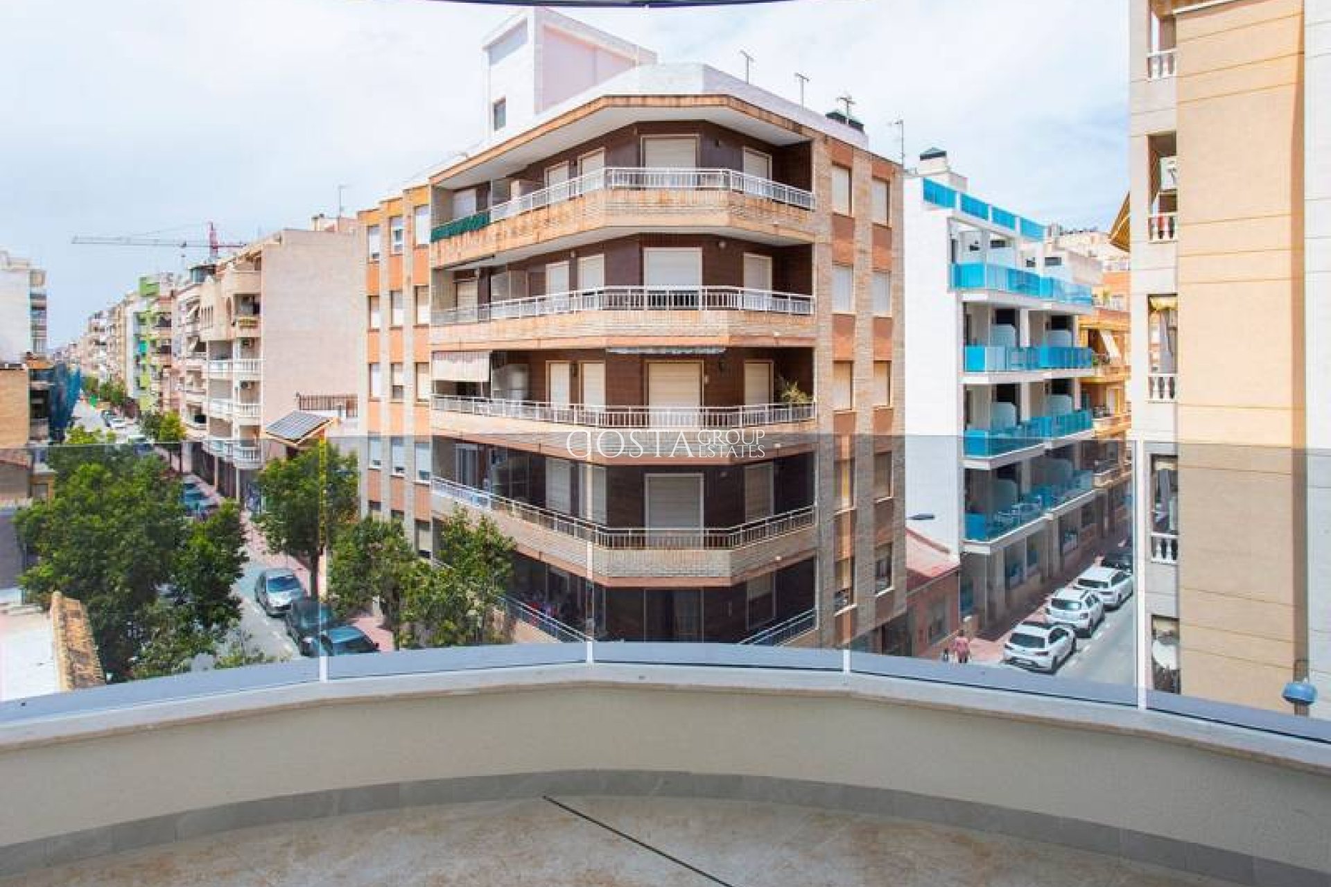 Odsprzedaż - Apartments -
Torrevieja