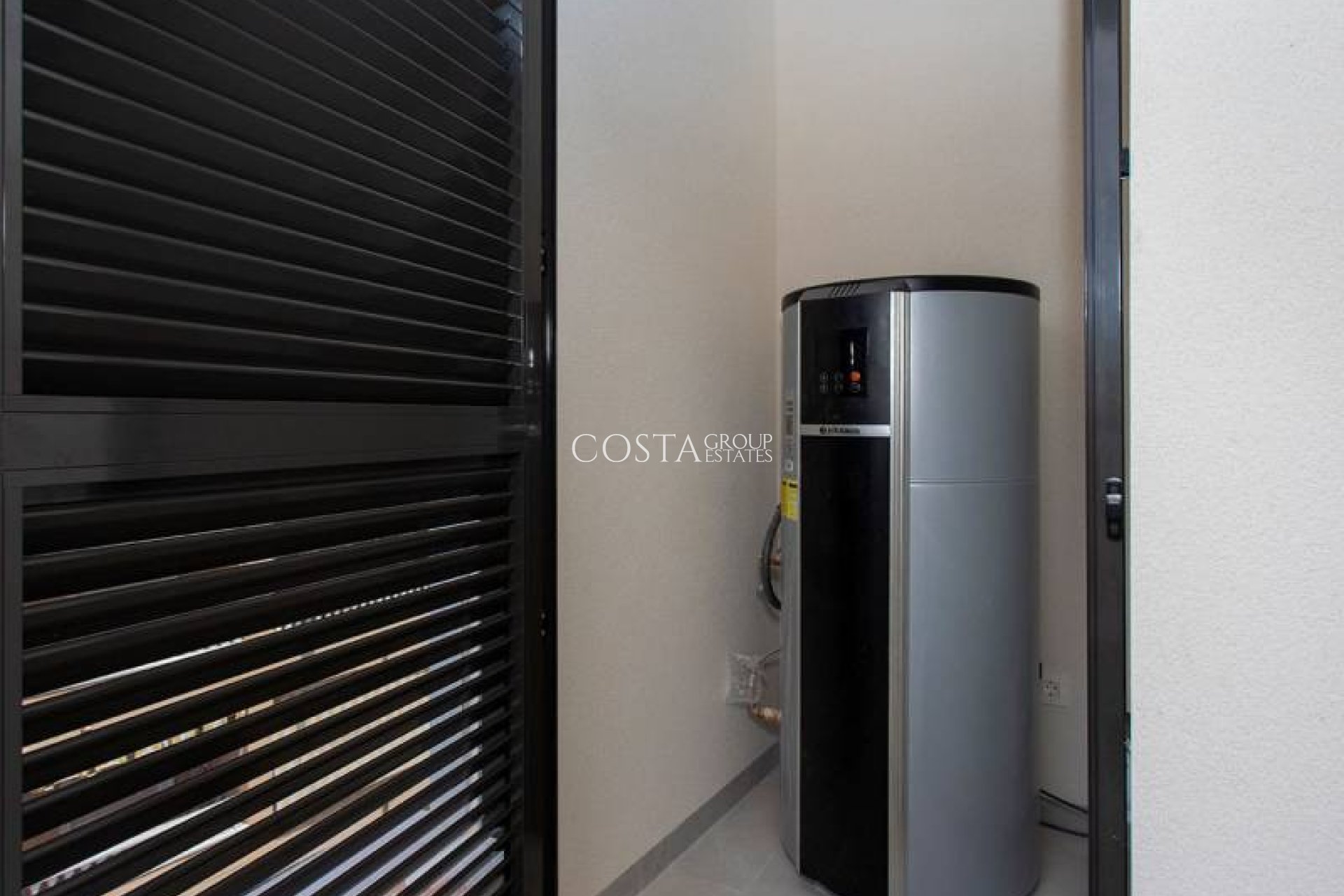 Odsprzedaż - Apartments -
Torrevieja