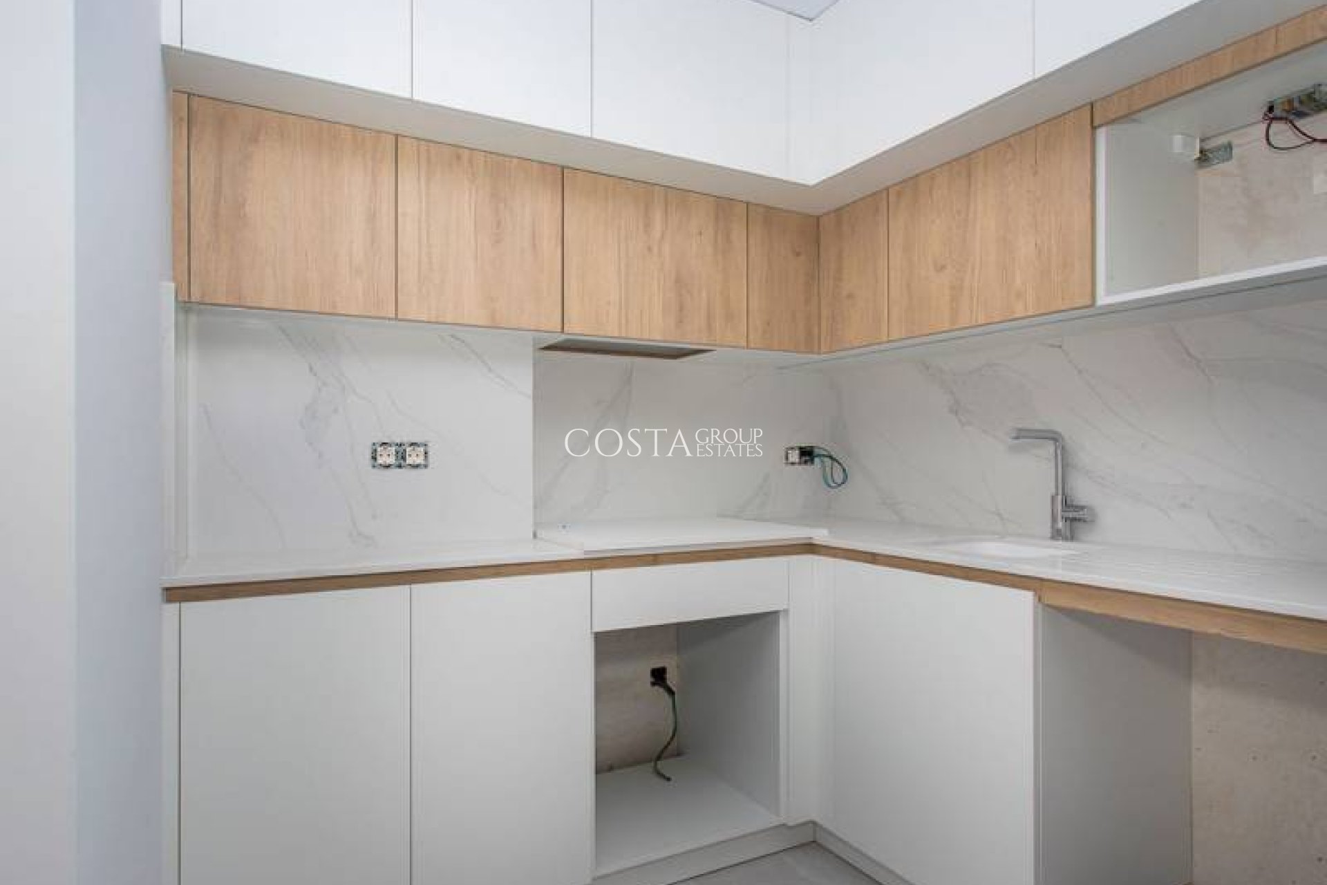 Odsprzedaż - Apartments -
Torrevieja