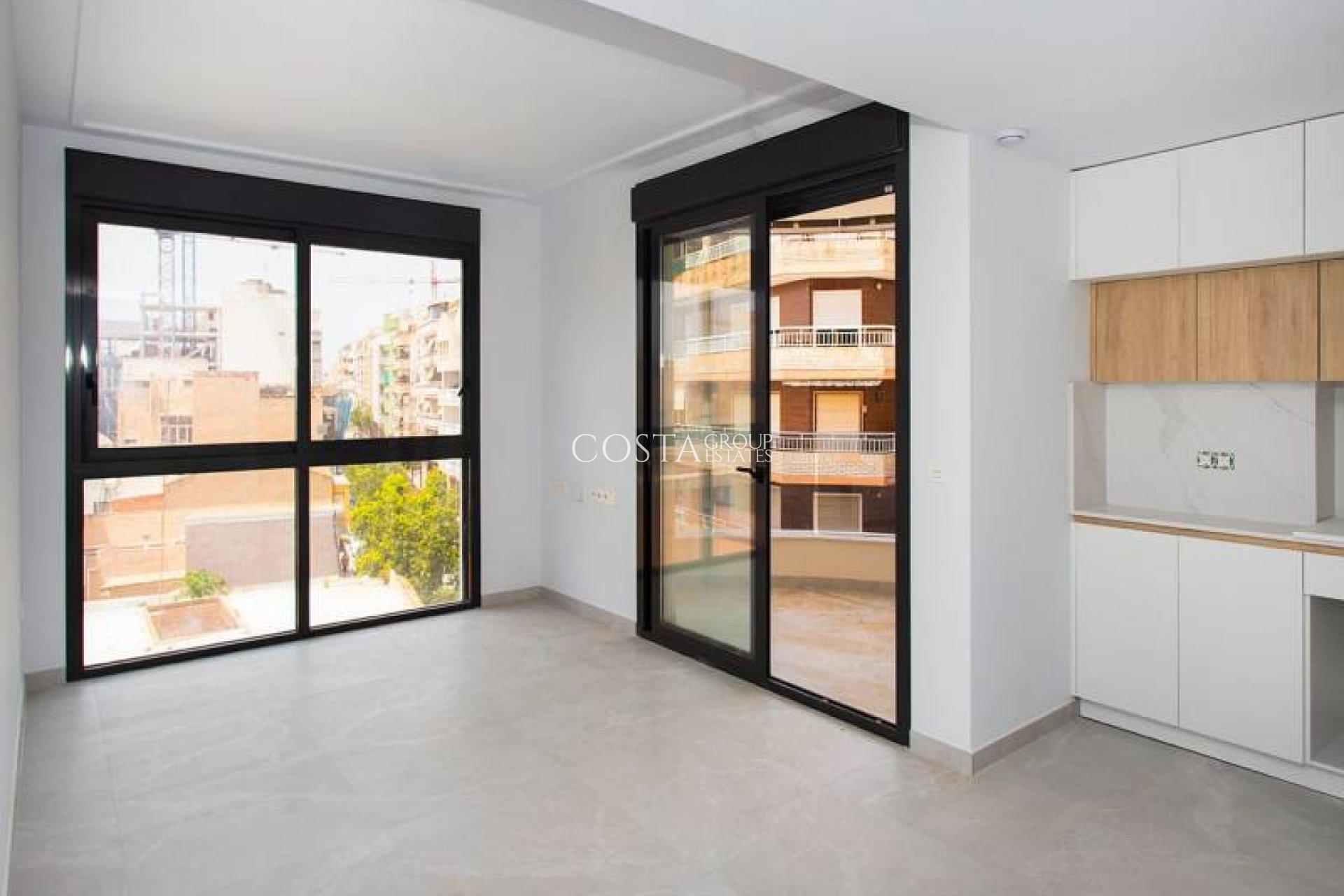 Odsprzedaż - Apartments -
Torrevieja