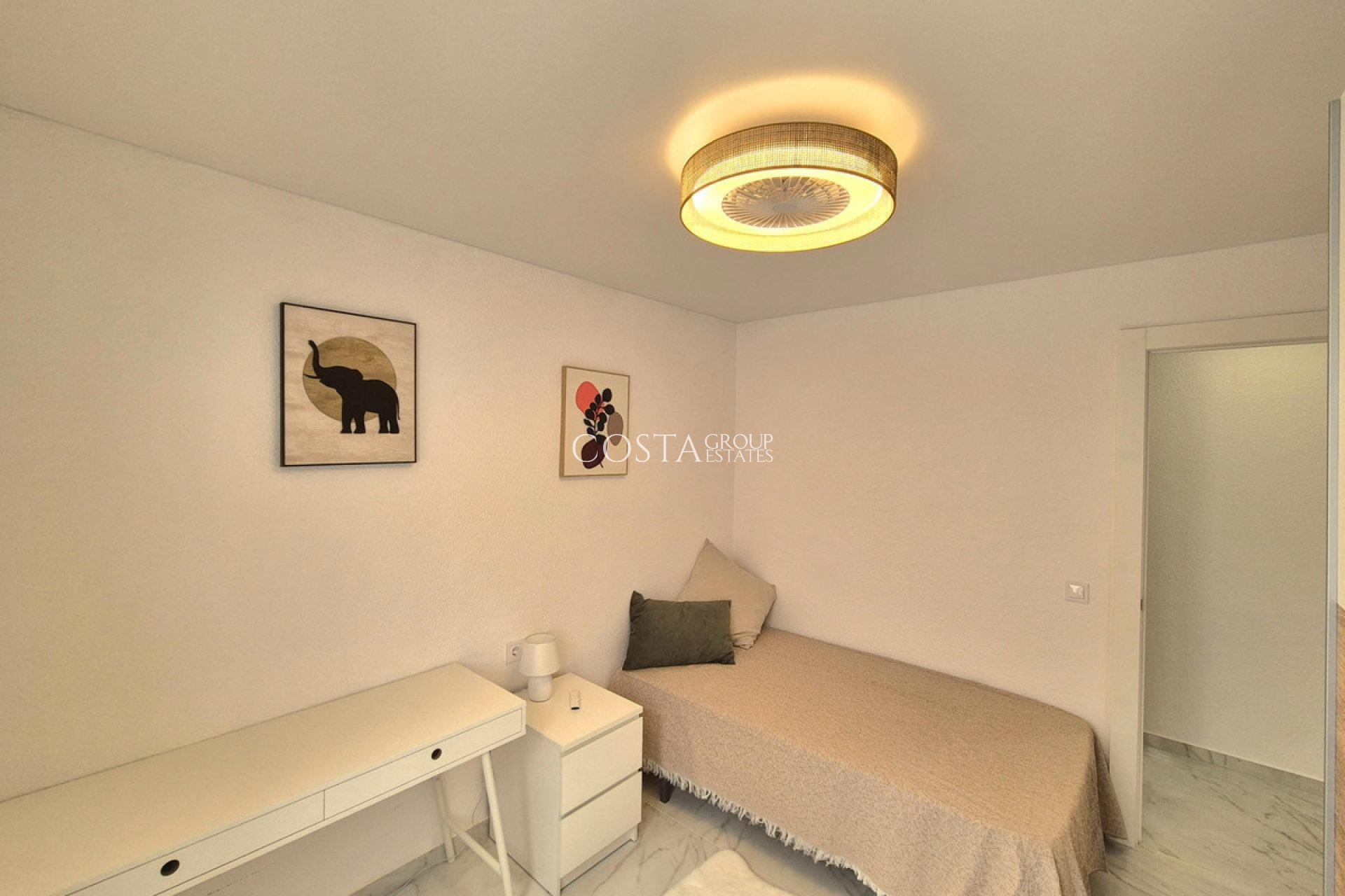 Odsprzedaż - Apartments -
Torrevieja