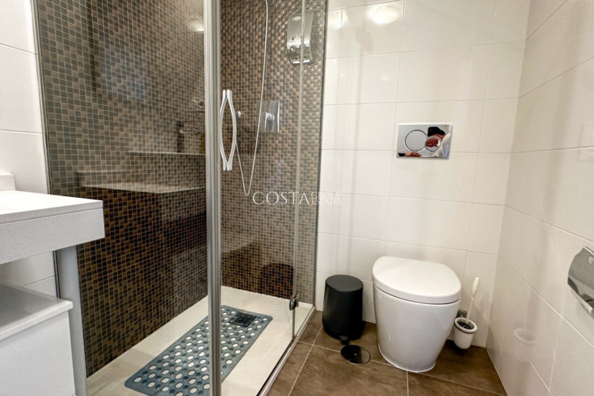 Odsprzedaż - Apartments -
Torrevieja