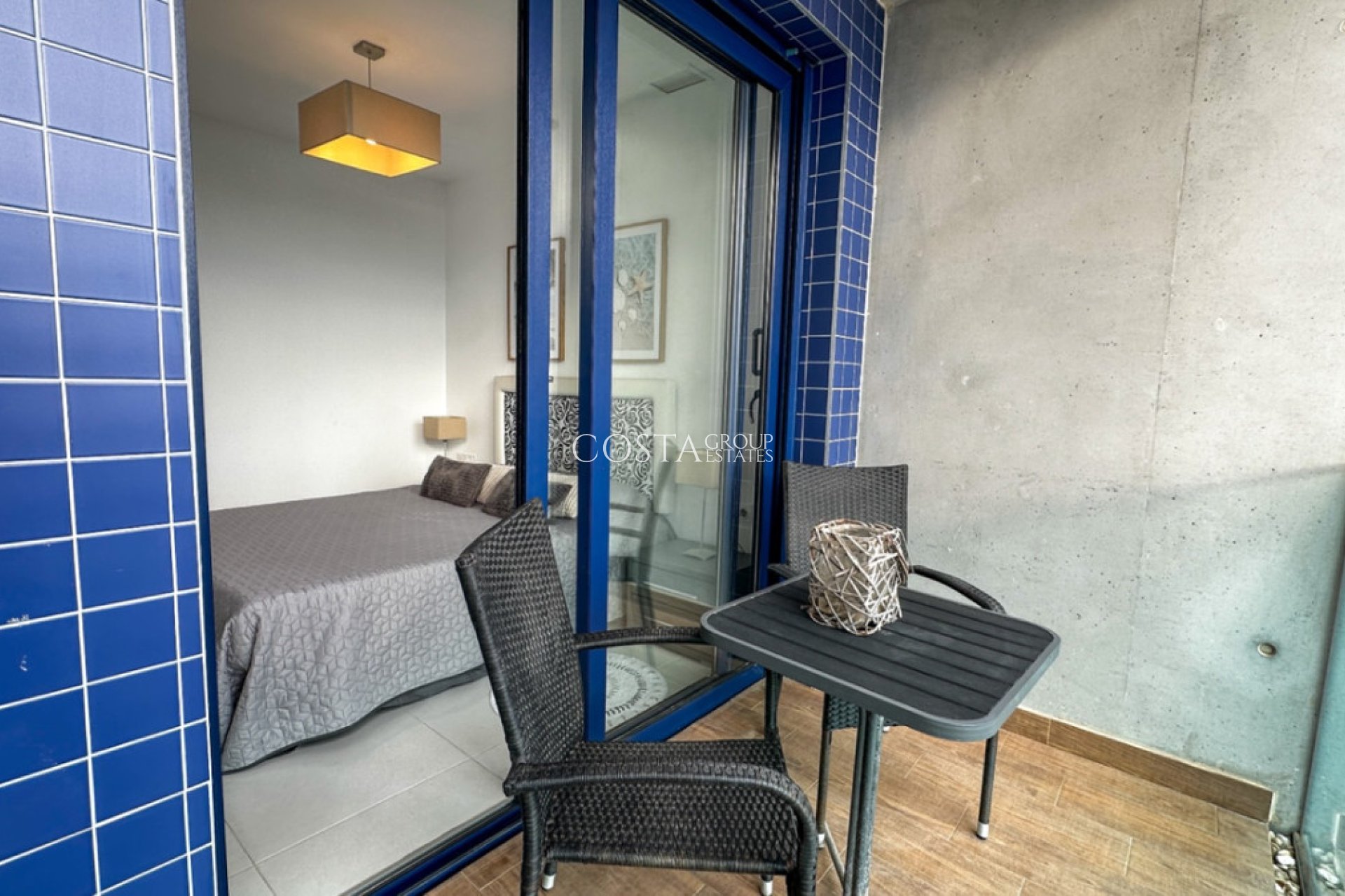 Odsprzedaż - Apartments -
Torrevieja