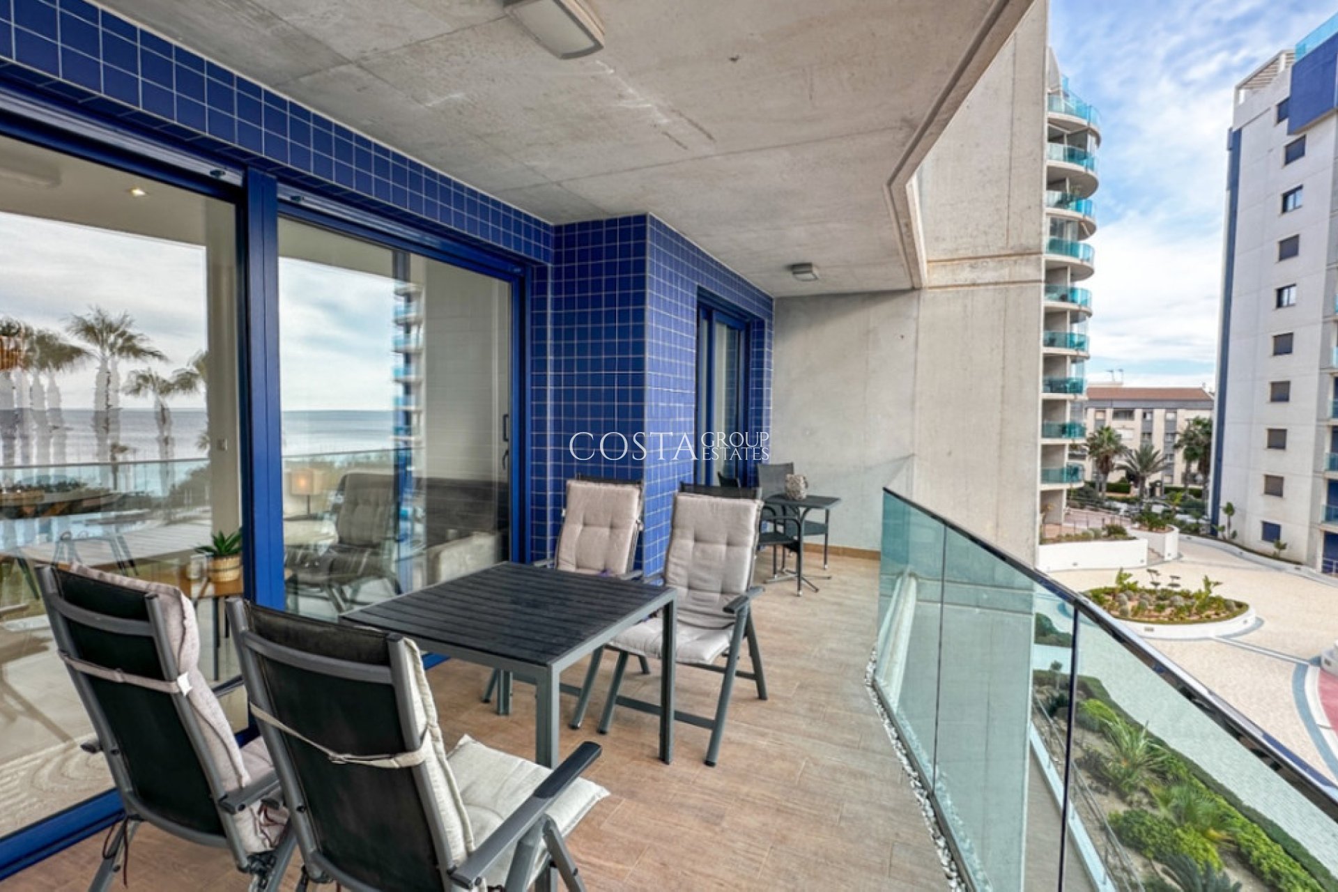 Odsprzedaż - Apartments -
Torrevieja