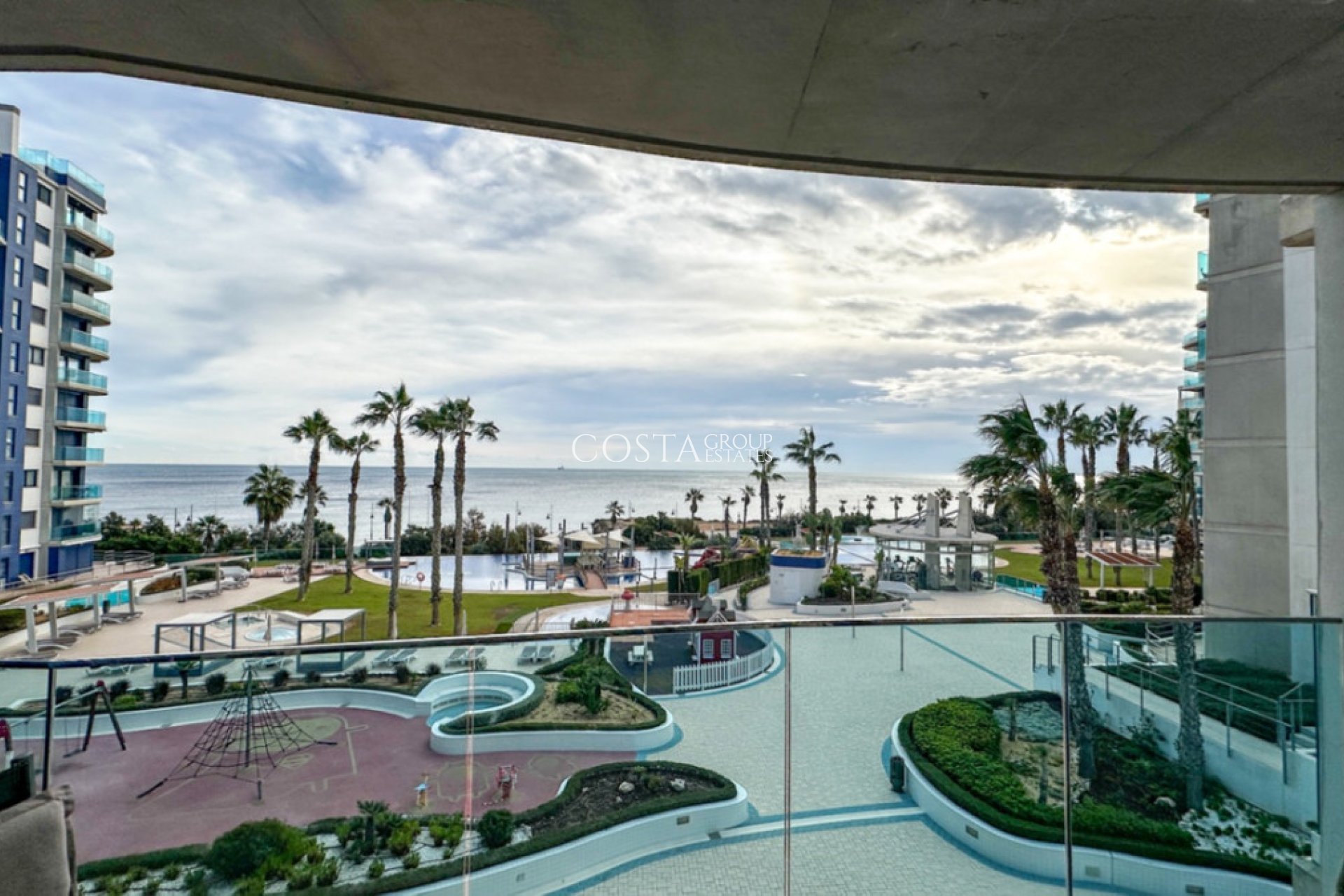 Odsprzedaż - Apartments -
Torrevieja