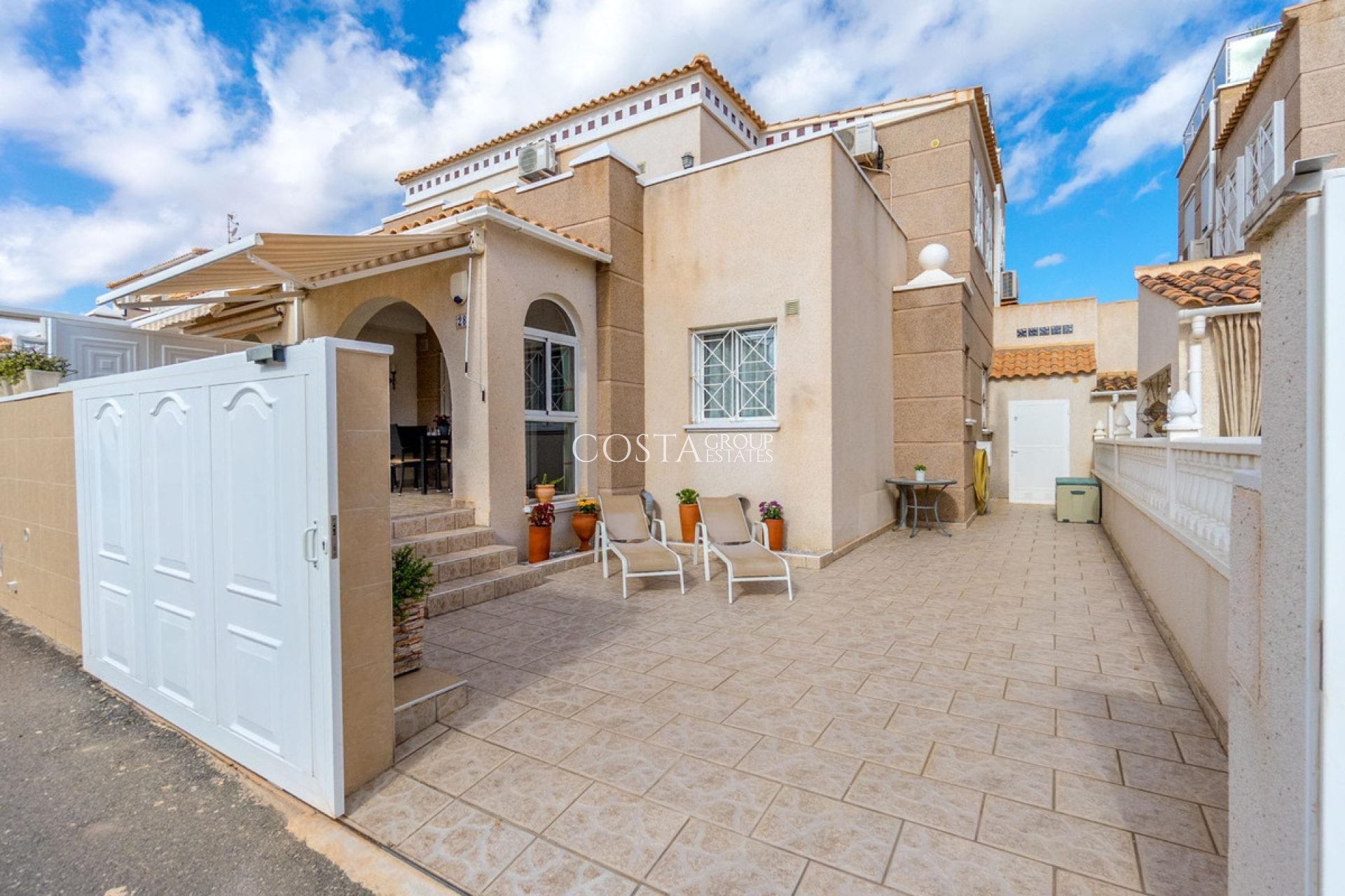 Odsprzedaż - Apartments -
Torrevieja