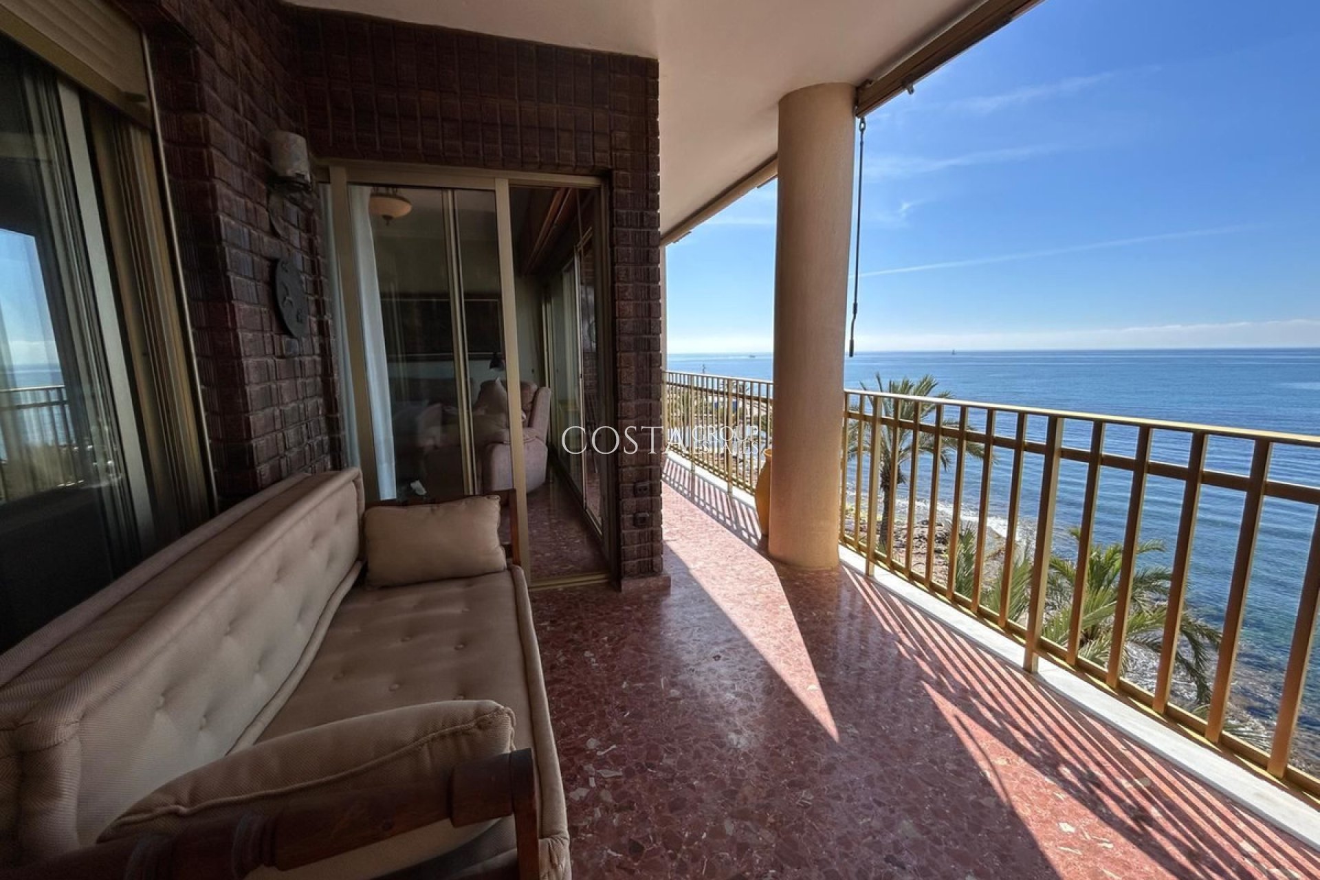 Odsprzedaż - Apartments -
Torrevieja