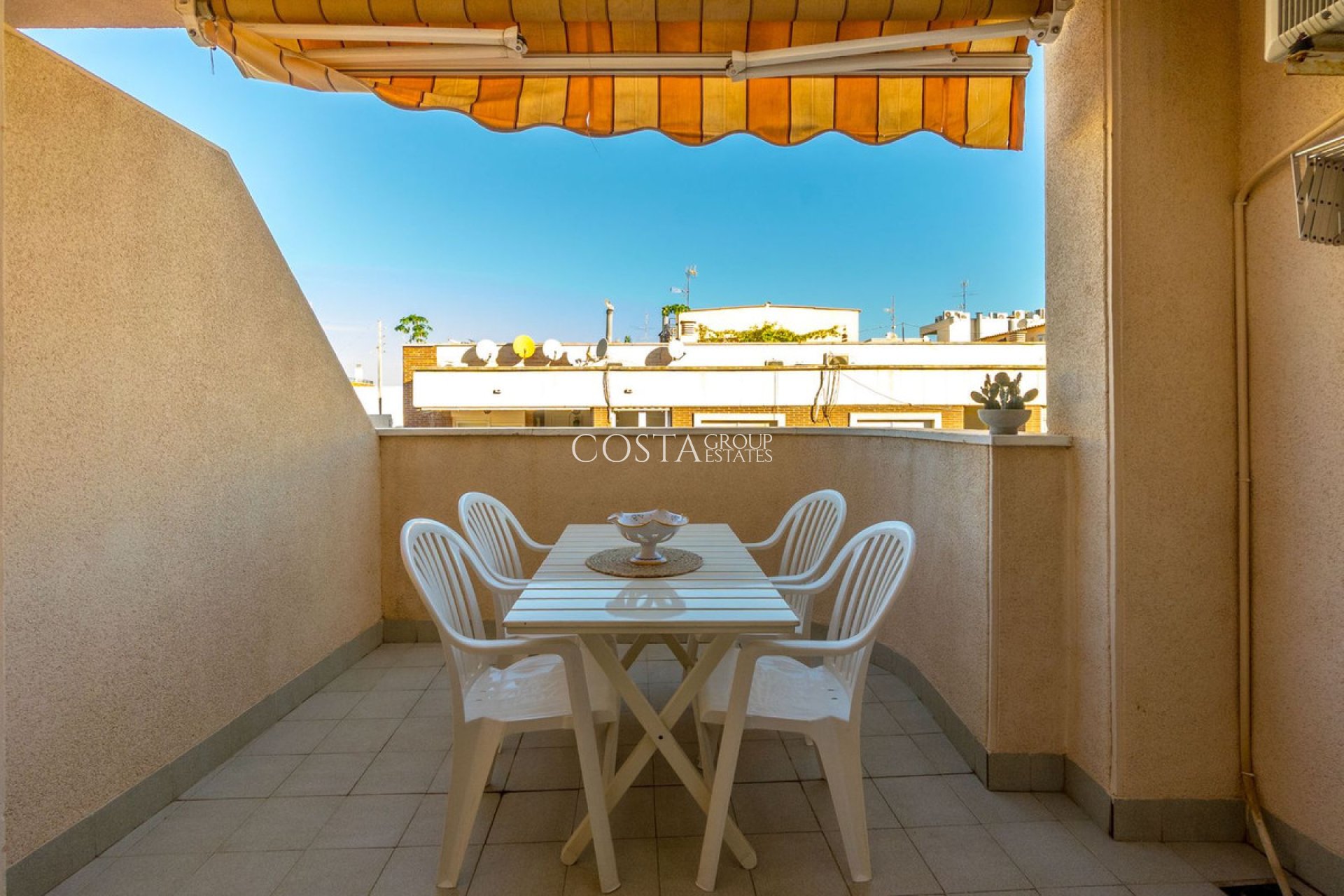 Odsprzedaż - Apartments -
Torrevieja