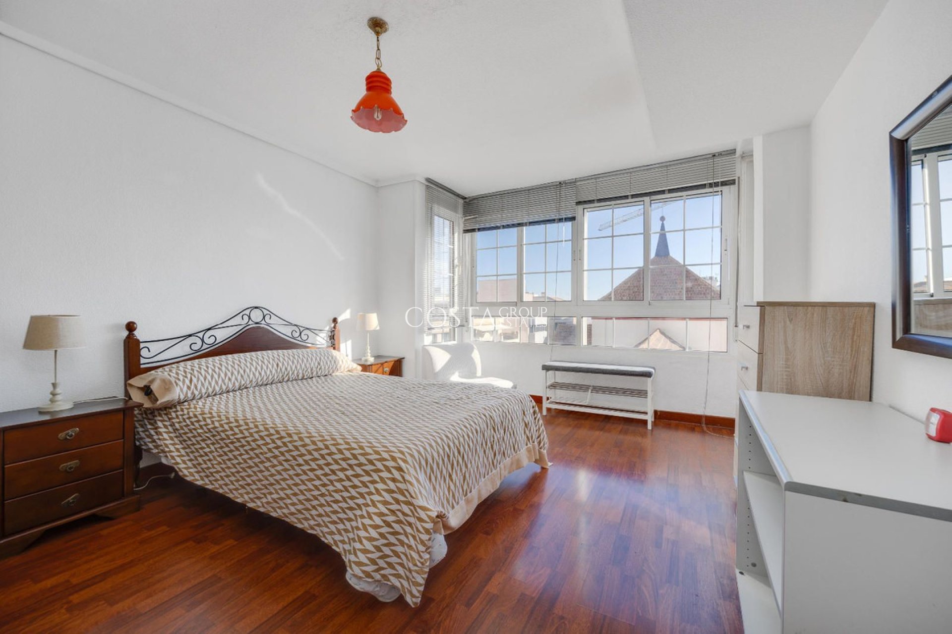 Odsprzedaż - Apartments -
Torrevieja