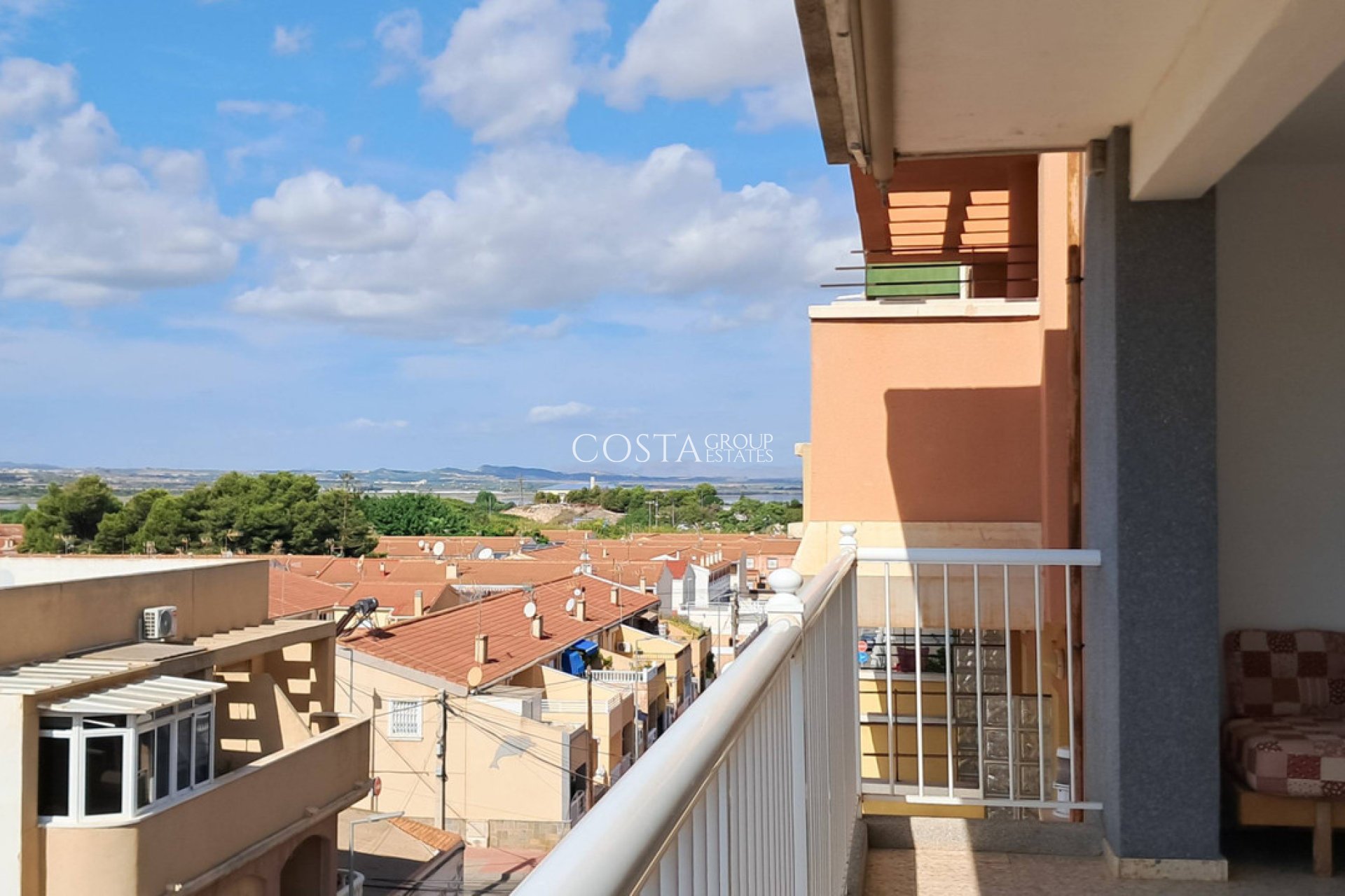 Odsprzedaż - Apartments -
Torrevieja