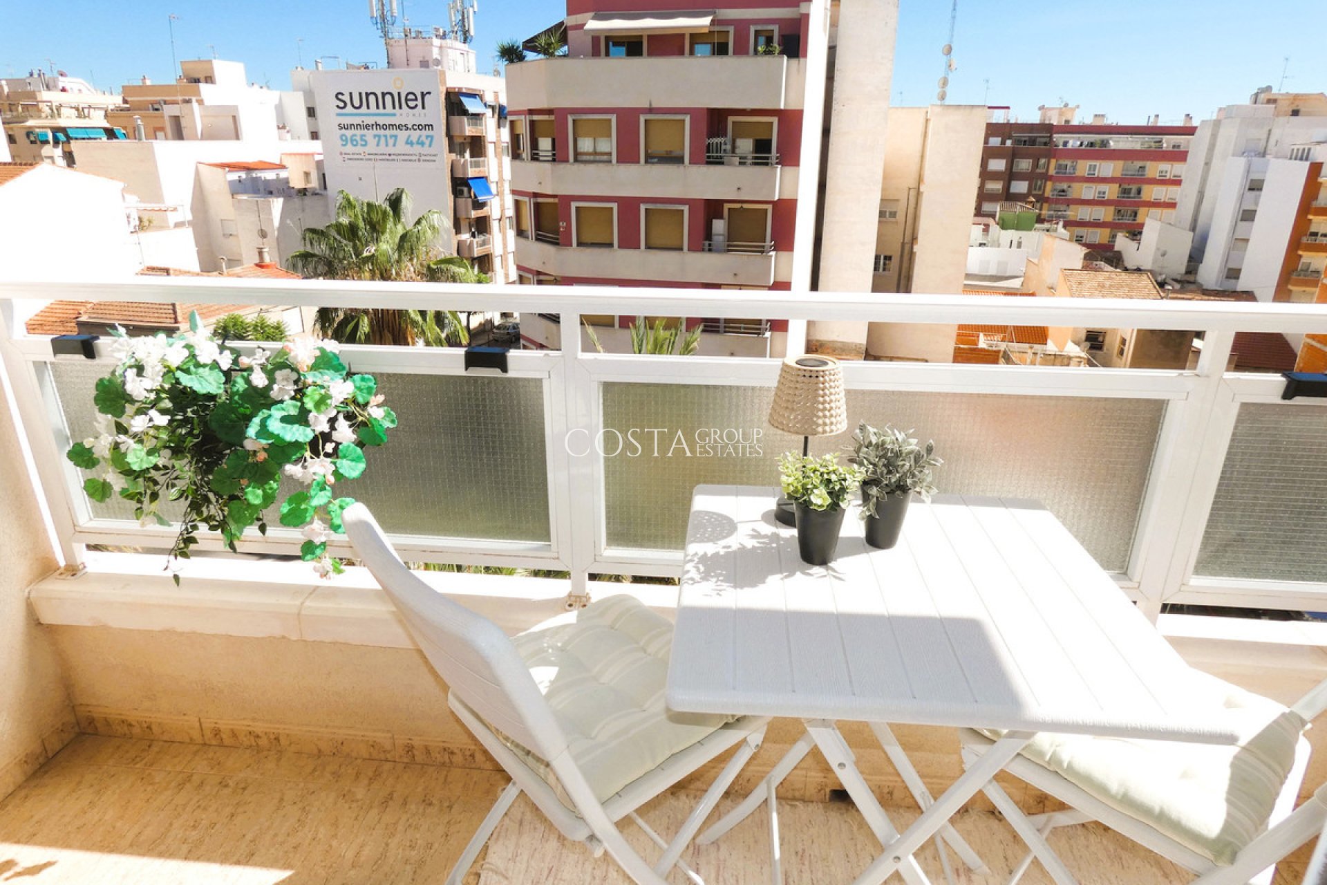 Odsprzedaż - Apartments -
Torrevieja