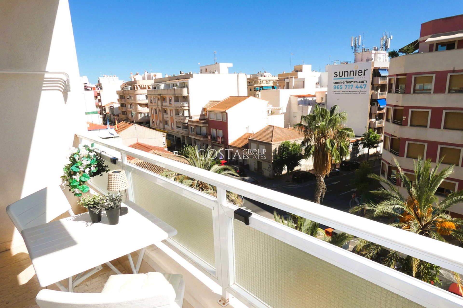Odsprzedaż - Apartments -
Torrevieja