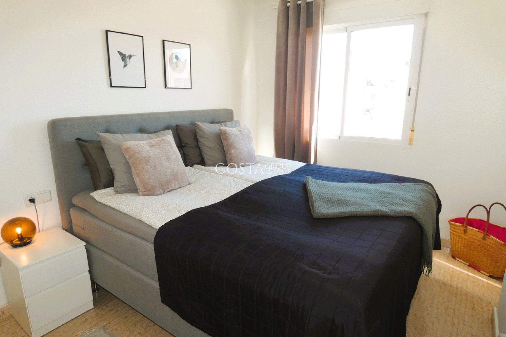 Odsprzedaż - Apartments -
Torrevieja