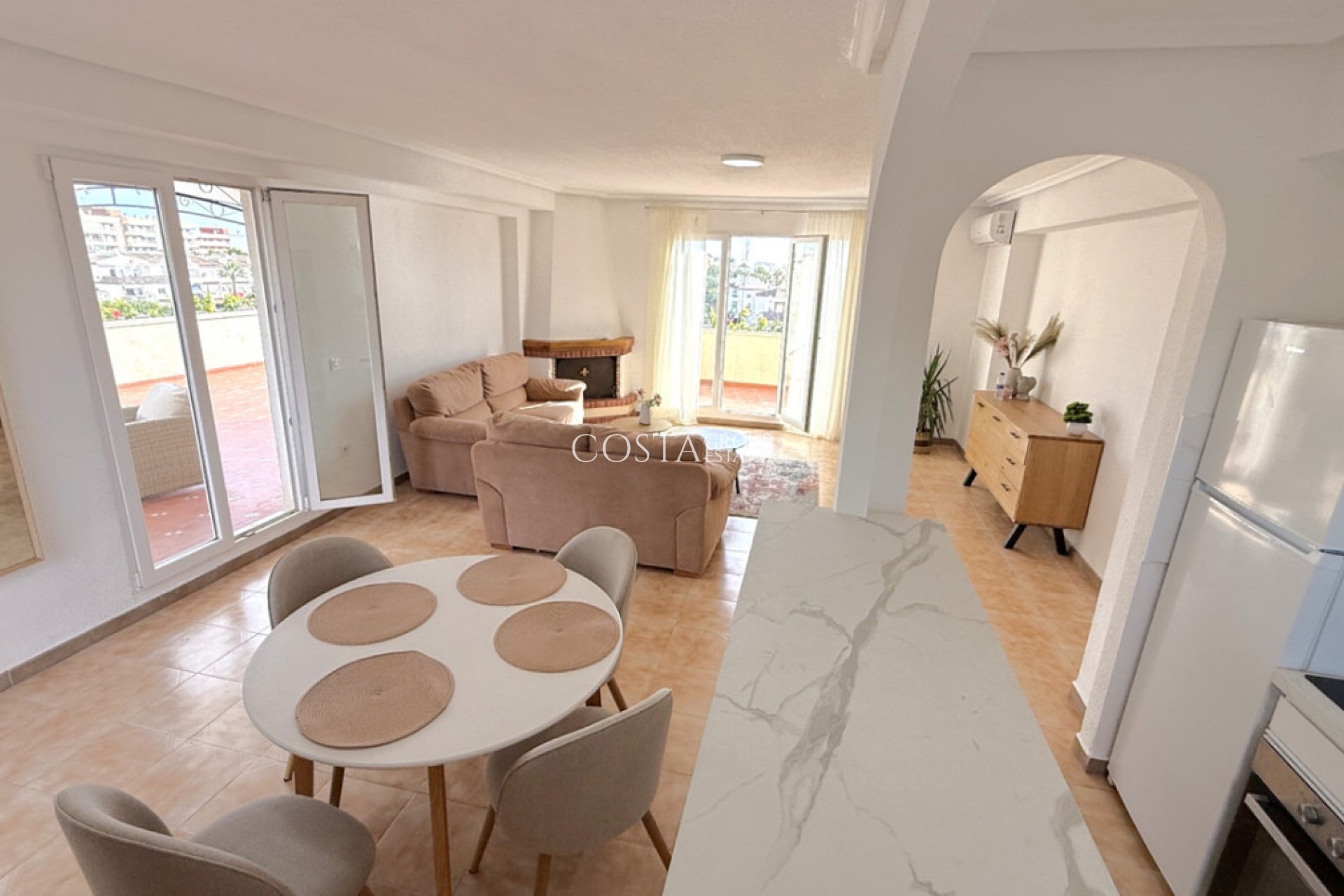 Odsprzedaż - Apartments -
Torrevieja