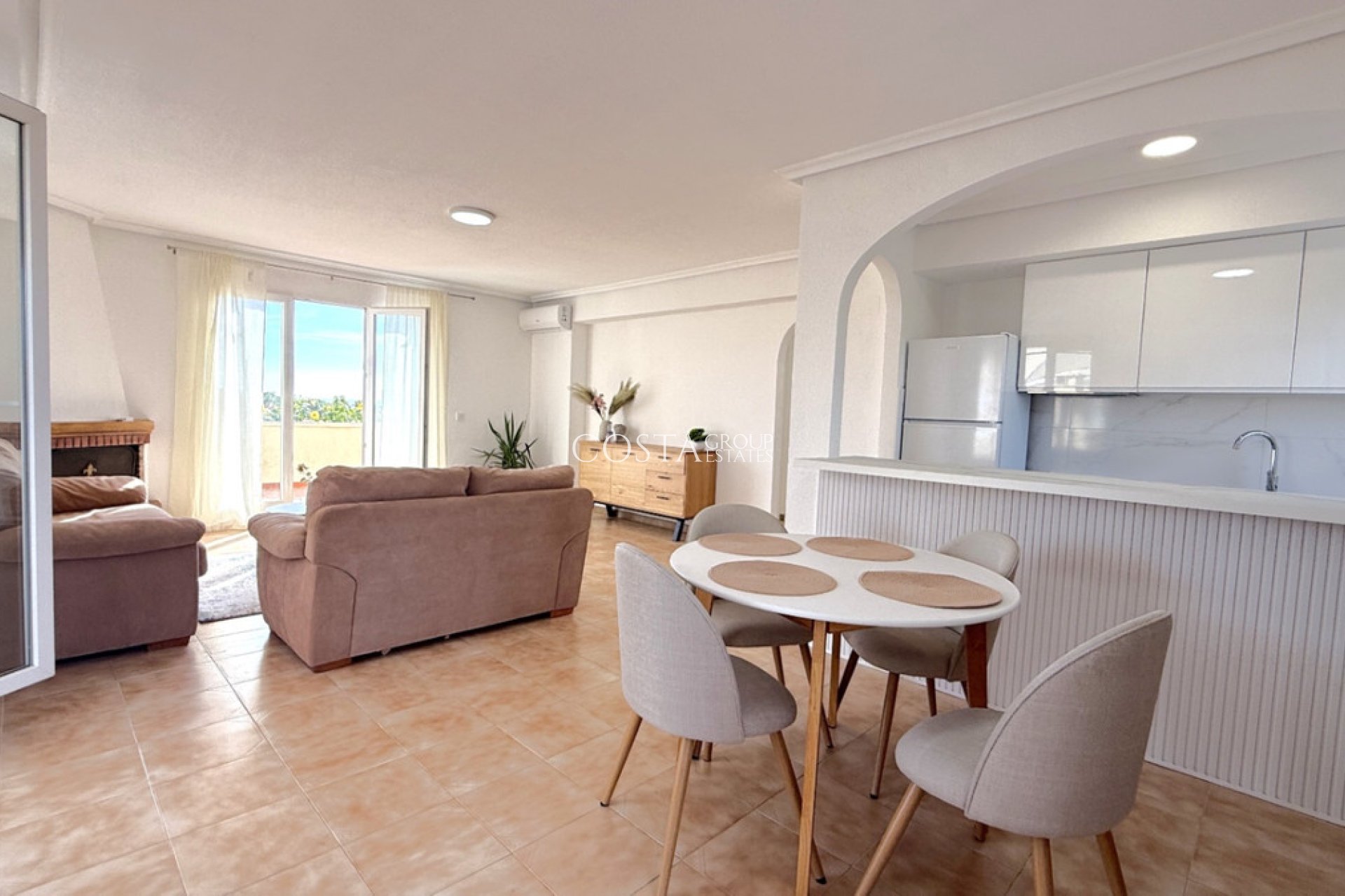 Odsprzedaż - Apartments -
Torrevieja