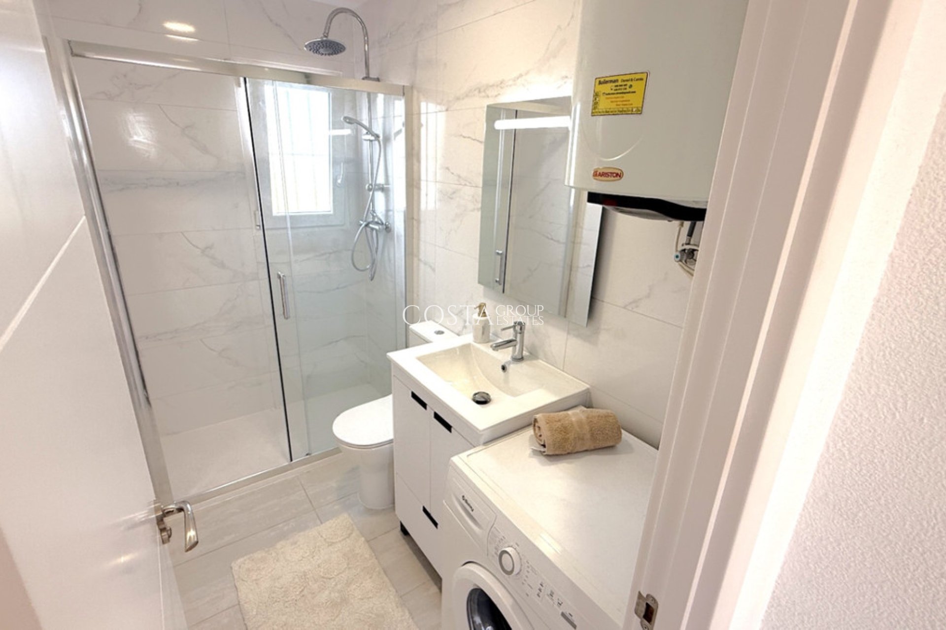 Odsprzedaż - Apartments -
Torrevieja