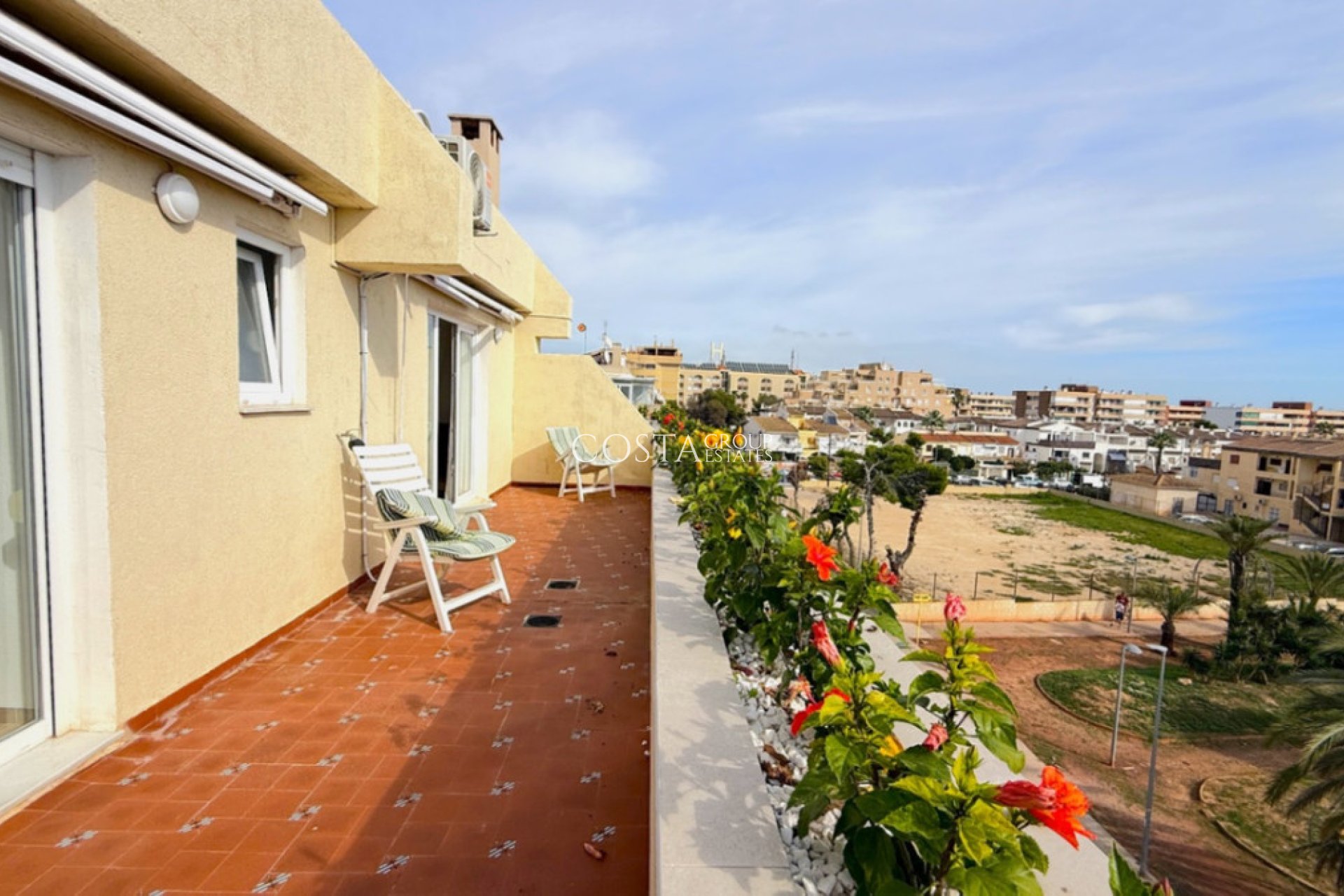 Odsprzedaż - Apartments -
Torrevieja