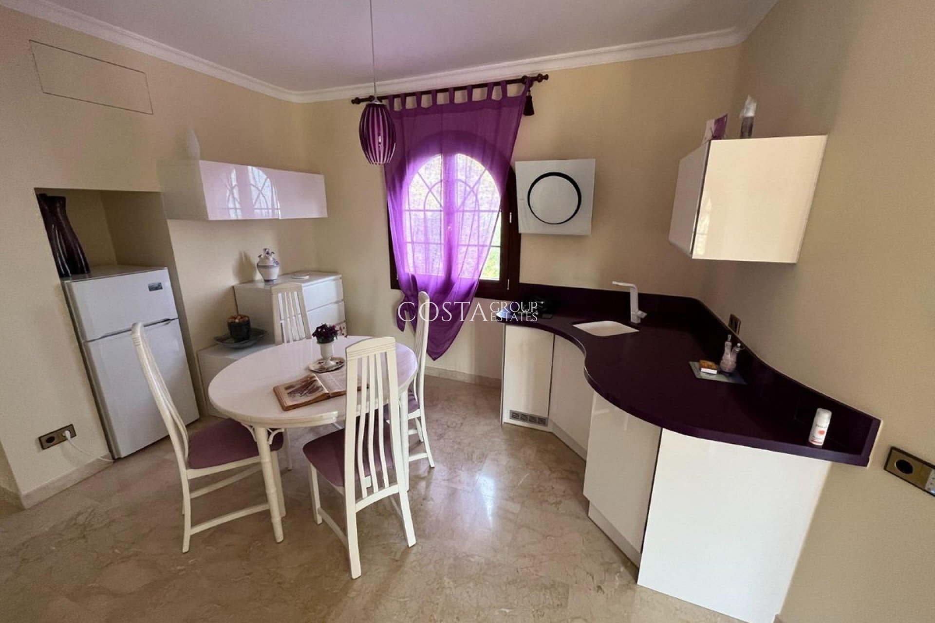 Odsprzedaż - Dom -
Altea - Altea Centro