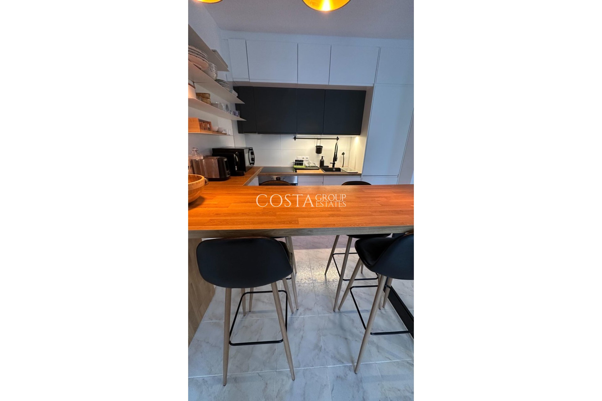 Odsprzedaż - Dom -
Benitachell - Benitachell Centro