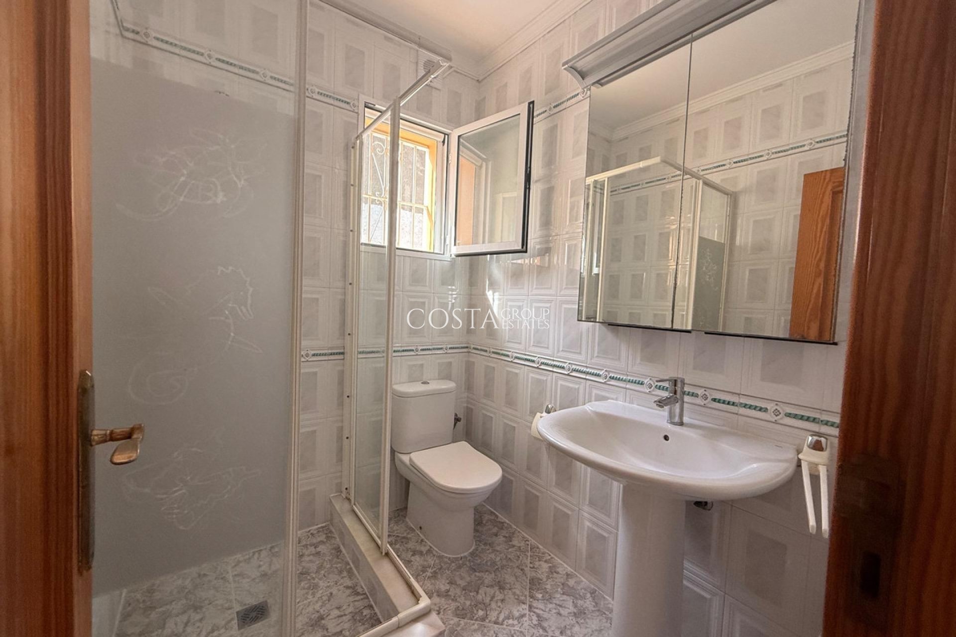 Odsprzedaż - Dom -
Calpe - Calpe Centro