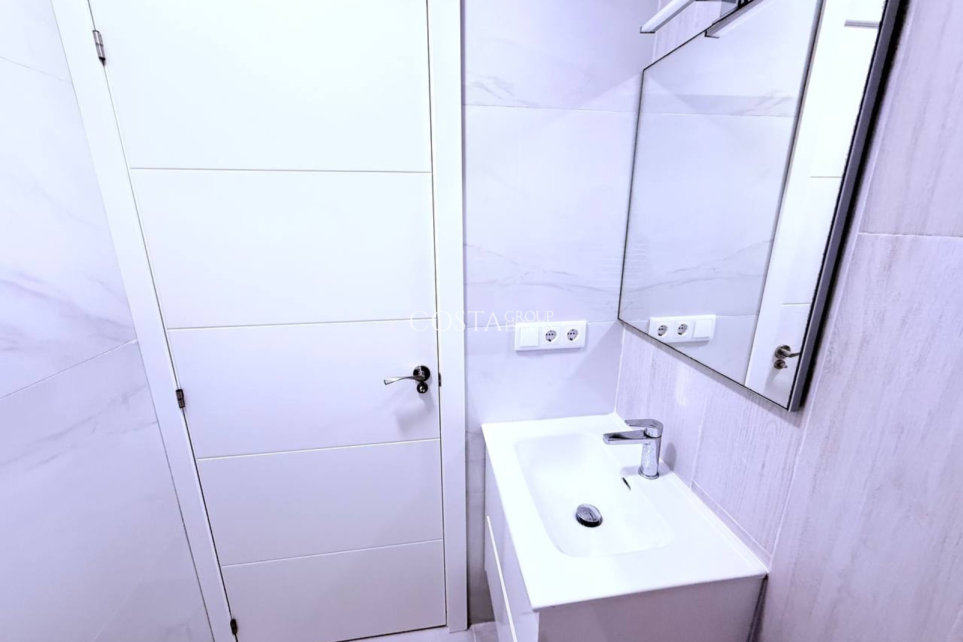 Odsprzedaż - Dom -
Orihuela Costa - Las Filipinas