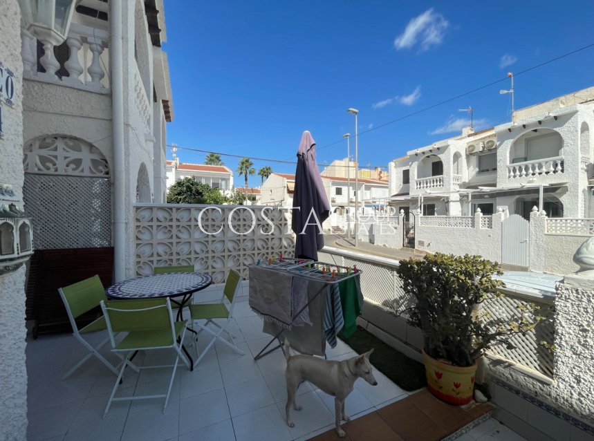 Odsprzedaż - Dom -
Orihuela Costa - Mil Palmeras