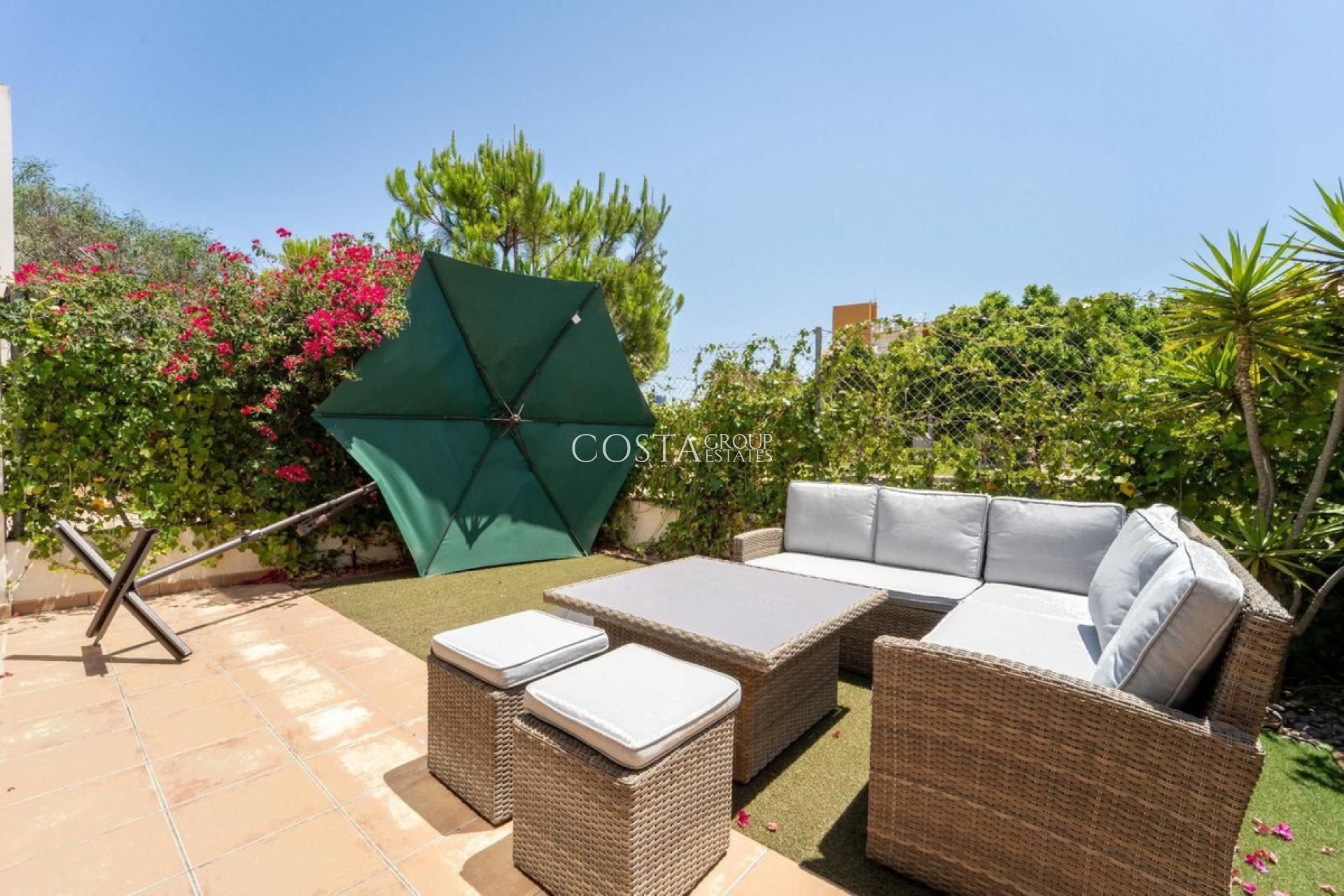 Odsprzedaż - Dom -
Orihuela Costa - Punta Prima