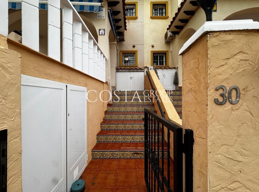 Odsprzedaż - Dom -
Orihuela Costa