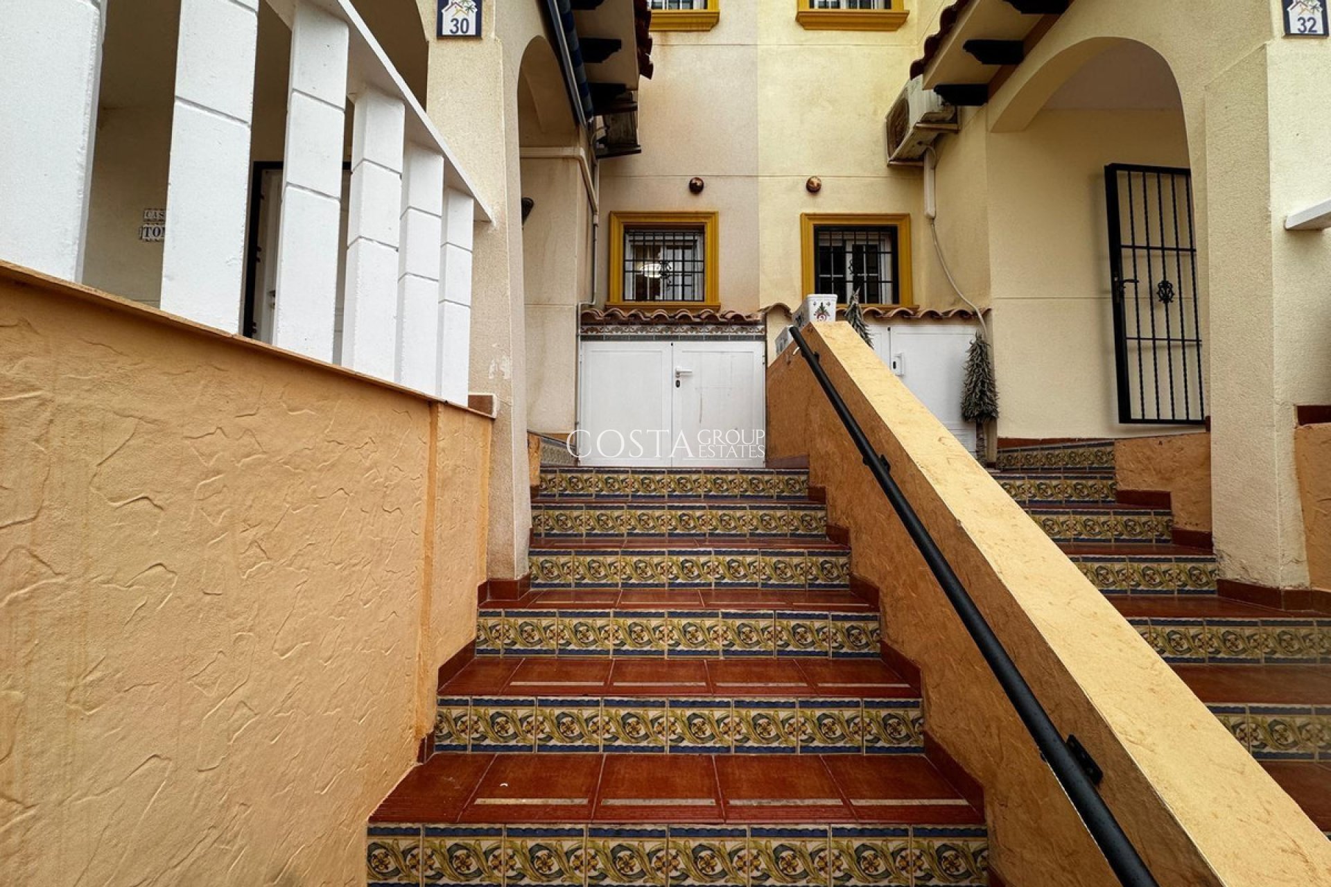 Odsprzedaż - Dom -
Orihuela Costa