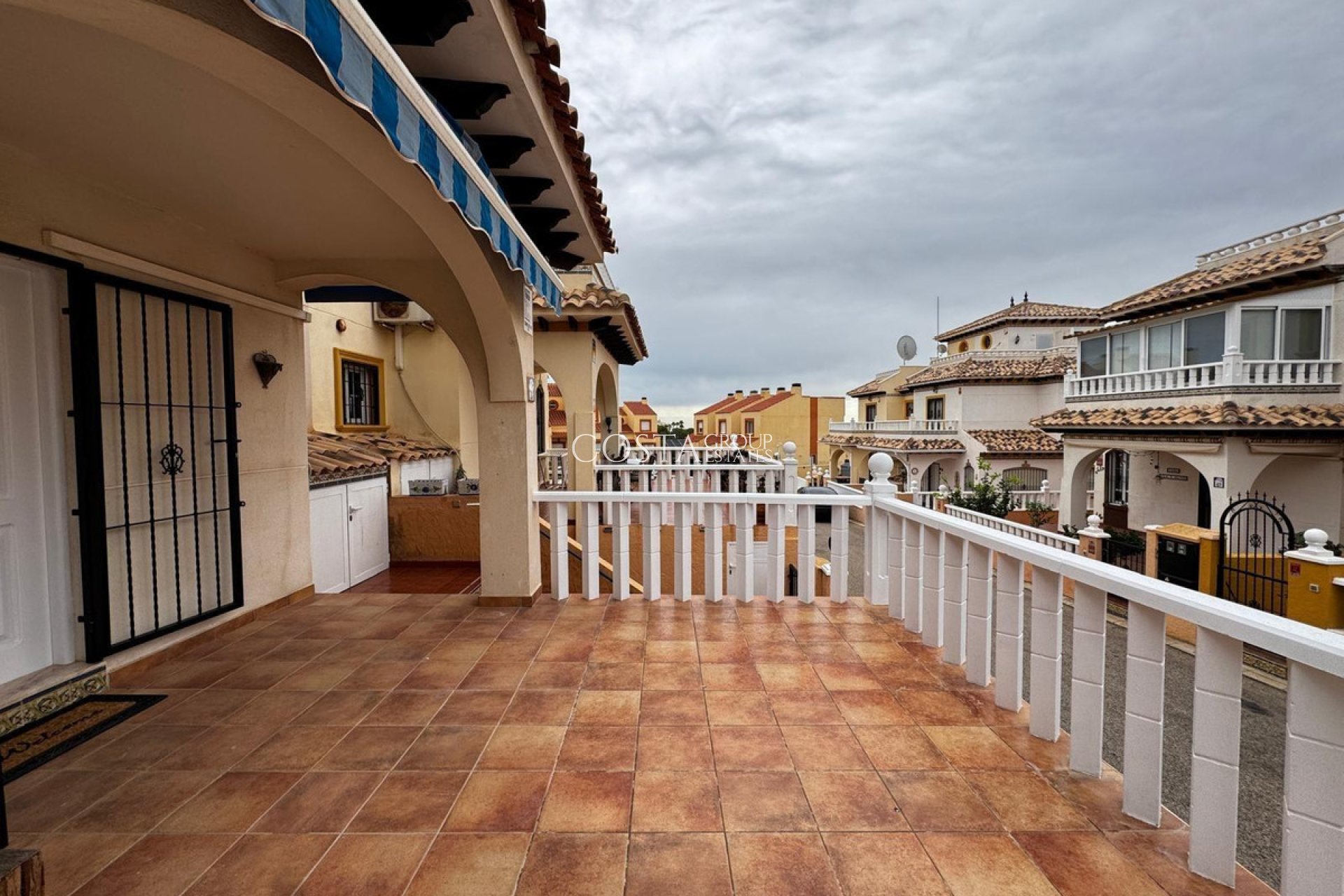 Odsprzedaż - Dom -
Orihuela Costa