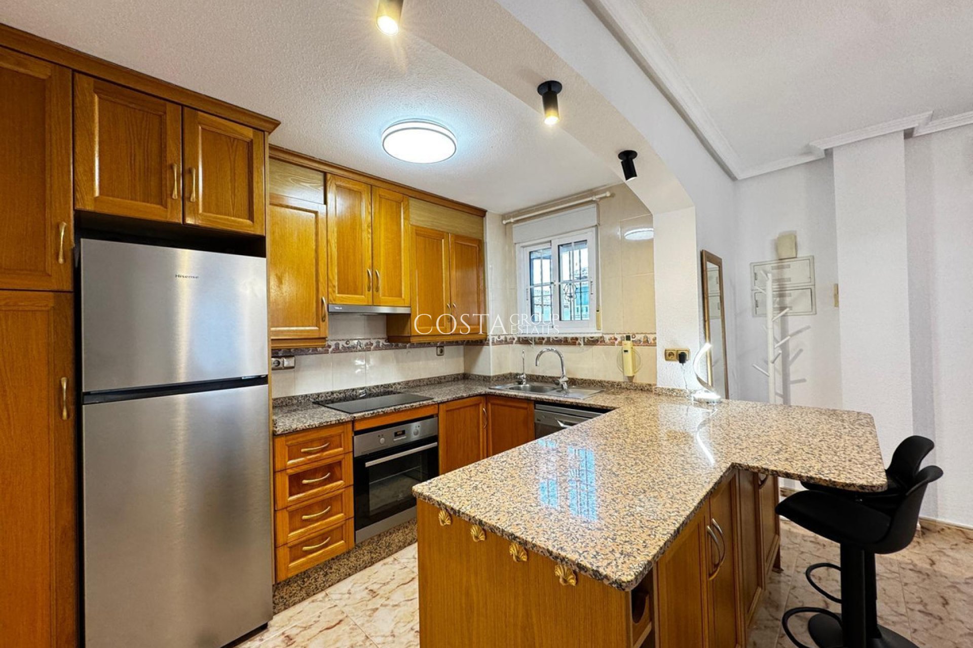 Odsprzedaż - Dom -
Orihuela Costa