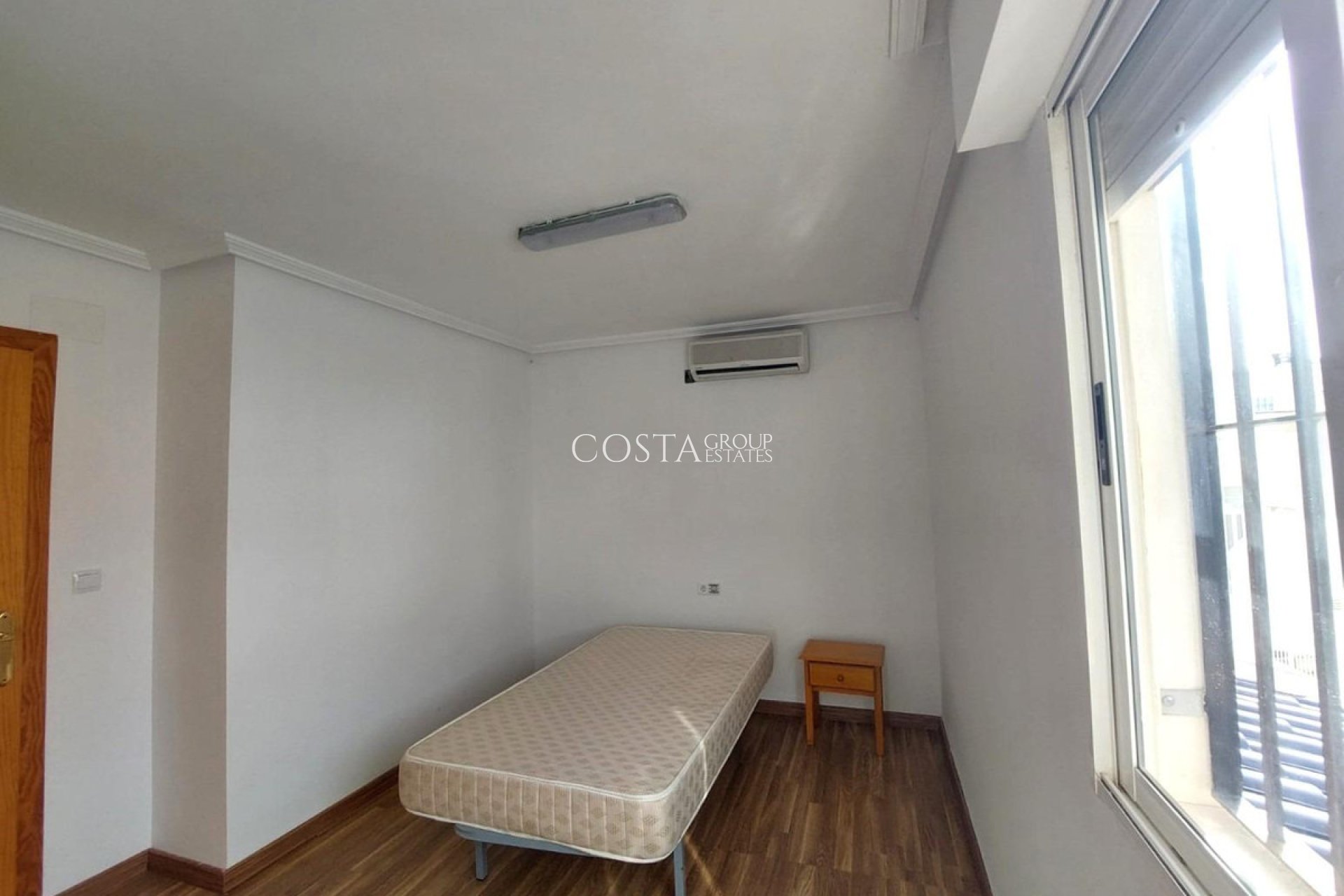 Odsprzedaż - Dom -
Orihuela - Los Altos