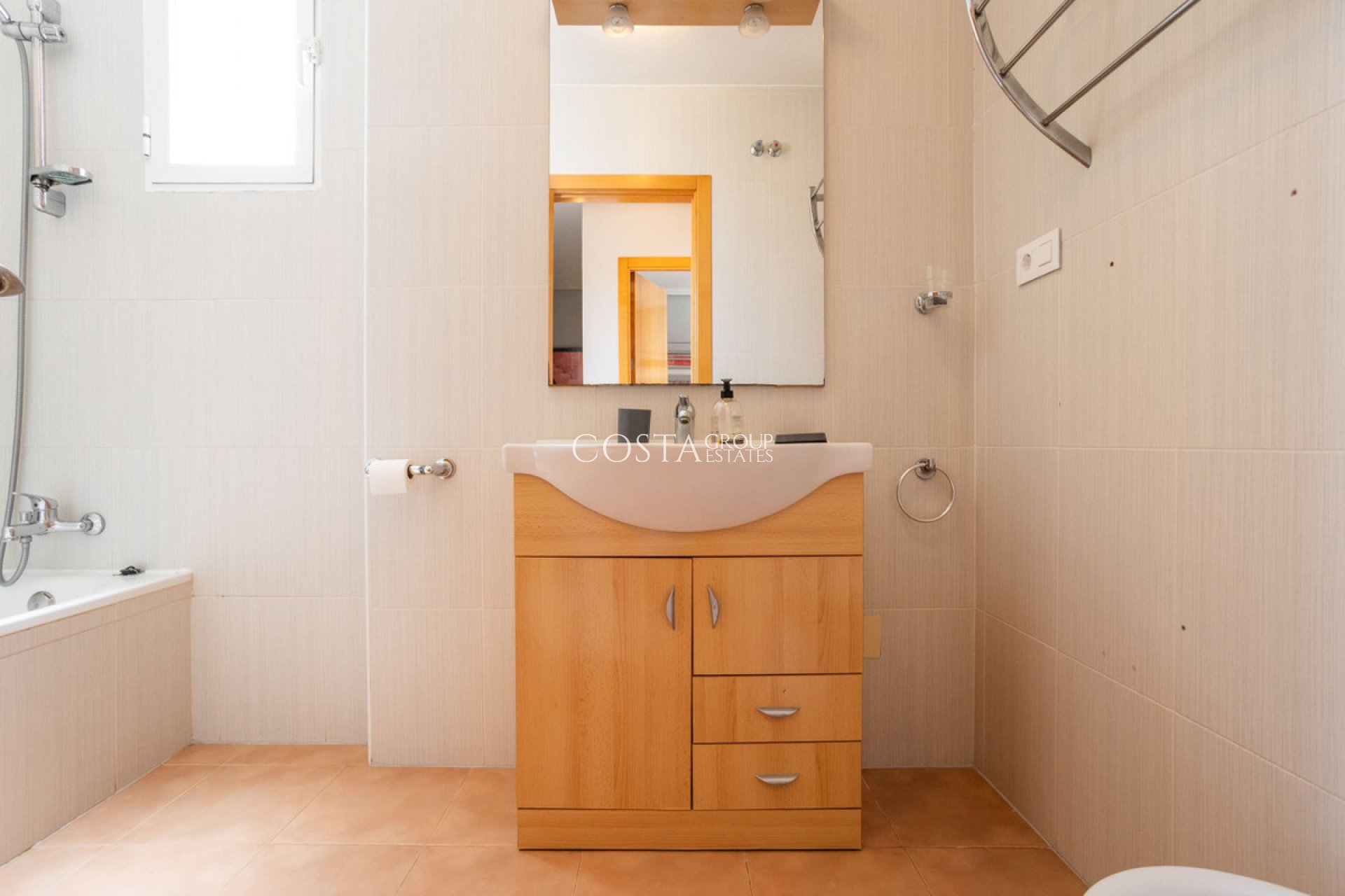 Odsprzedaż - Dom -
Orihuela - Villamartin