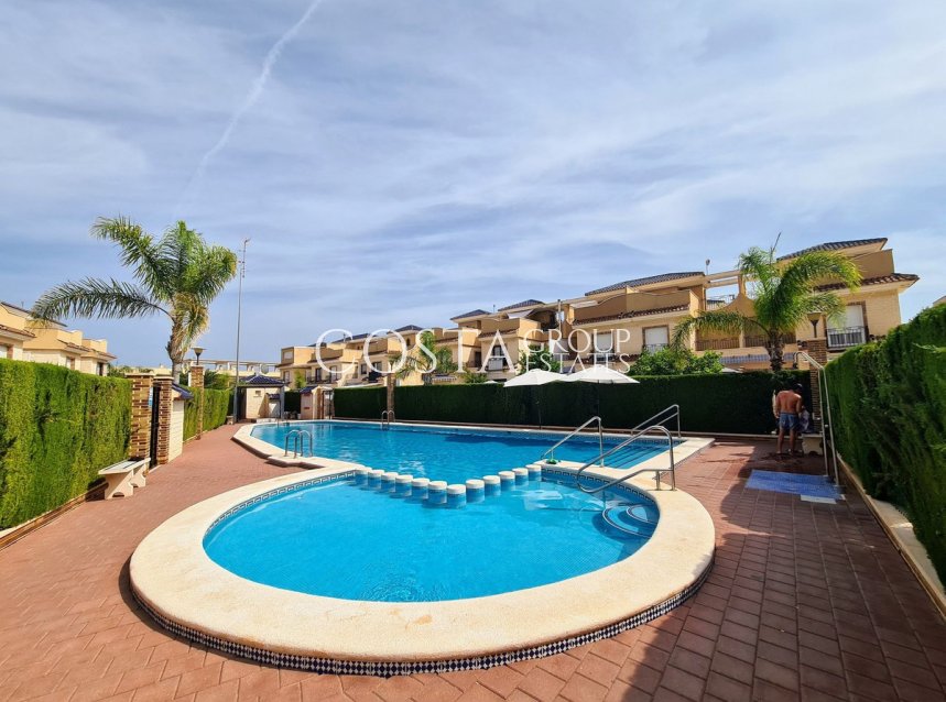 Odsprzedaż - Dom -
Pilar de la Horadada - Torre De La Horadada