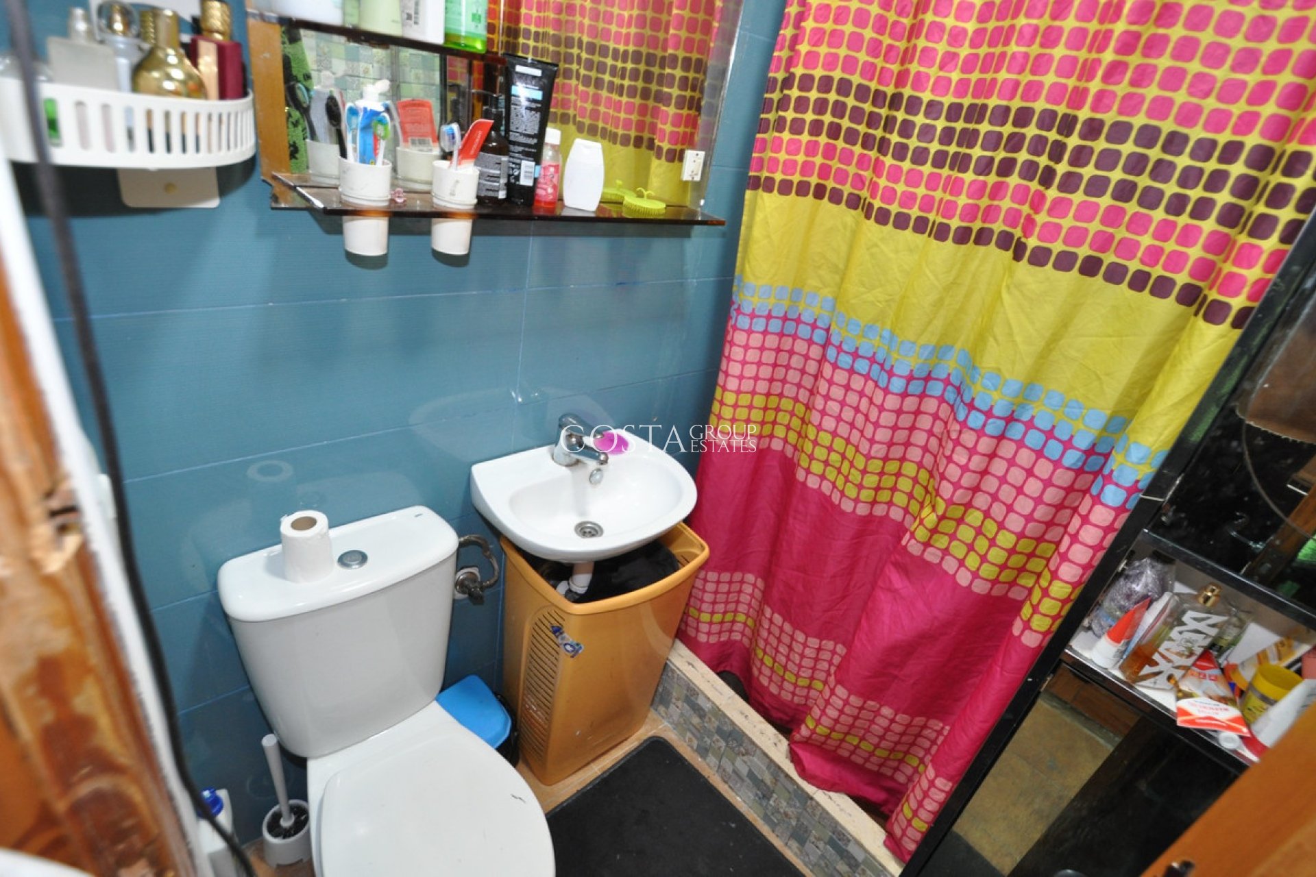 Odsprzedaż - Dom -
Pinoso - Pinoso Centro