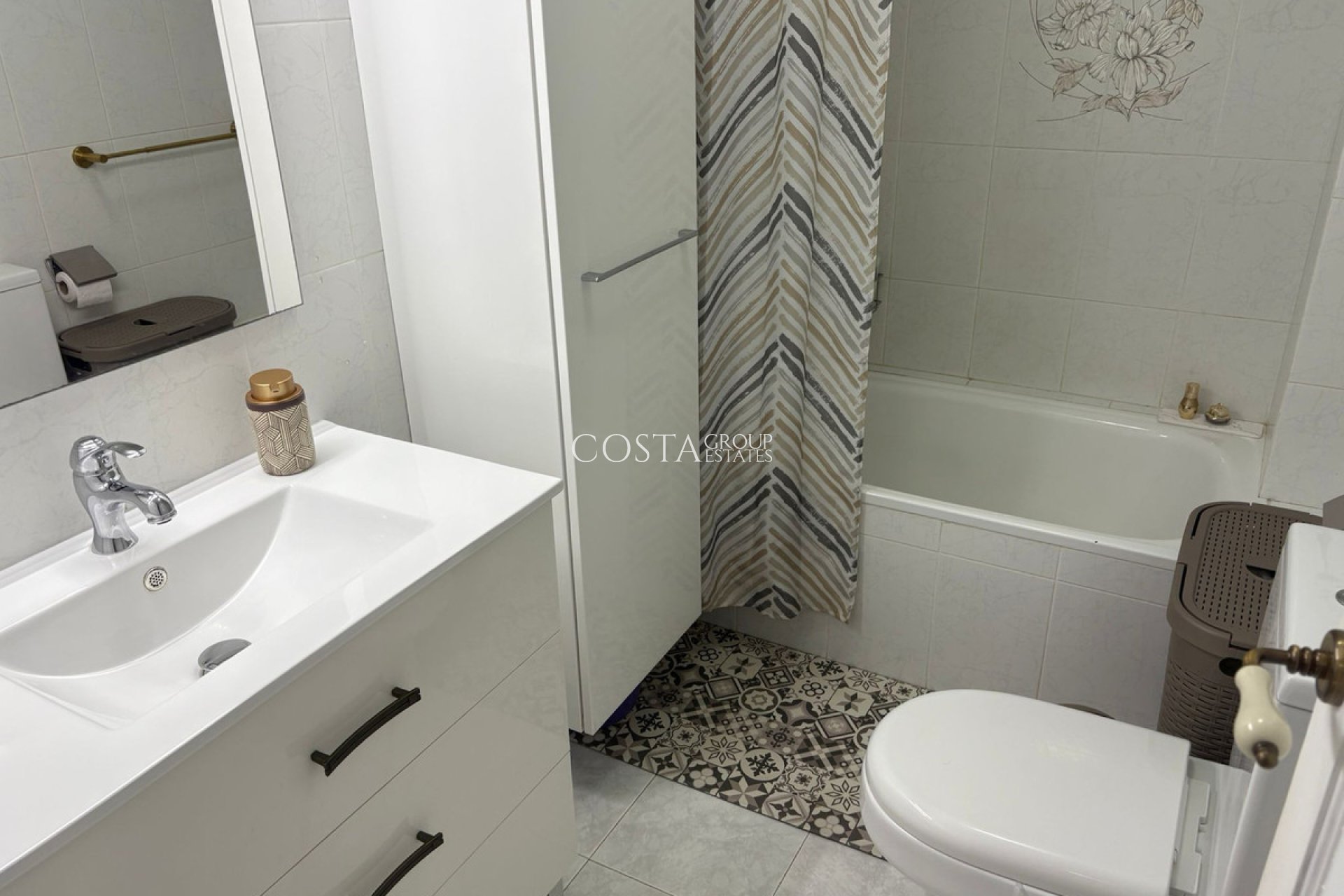 Odsprzedaż - Dom -
Rojales - Ciudad Quesada