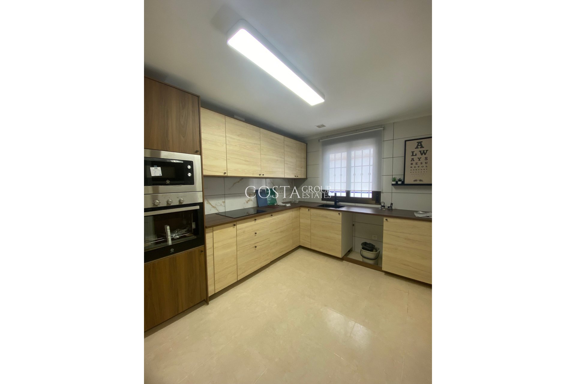 Odsprzedaż - Dom -
San Miguel de Salinas - San Miguel de Salinas Centro