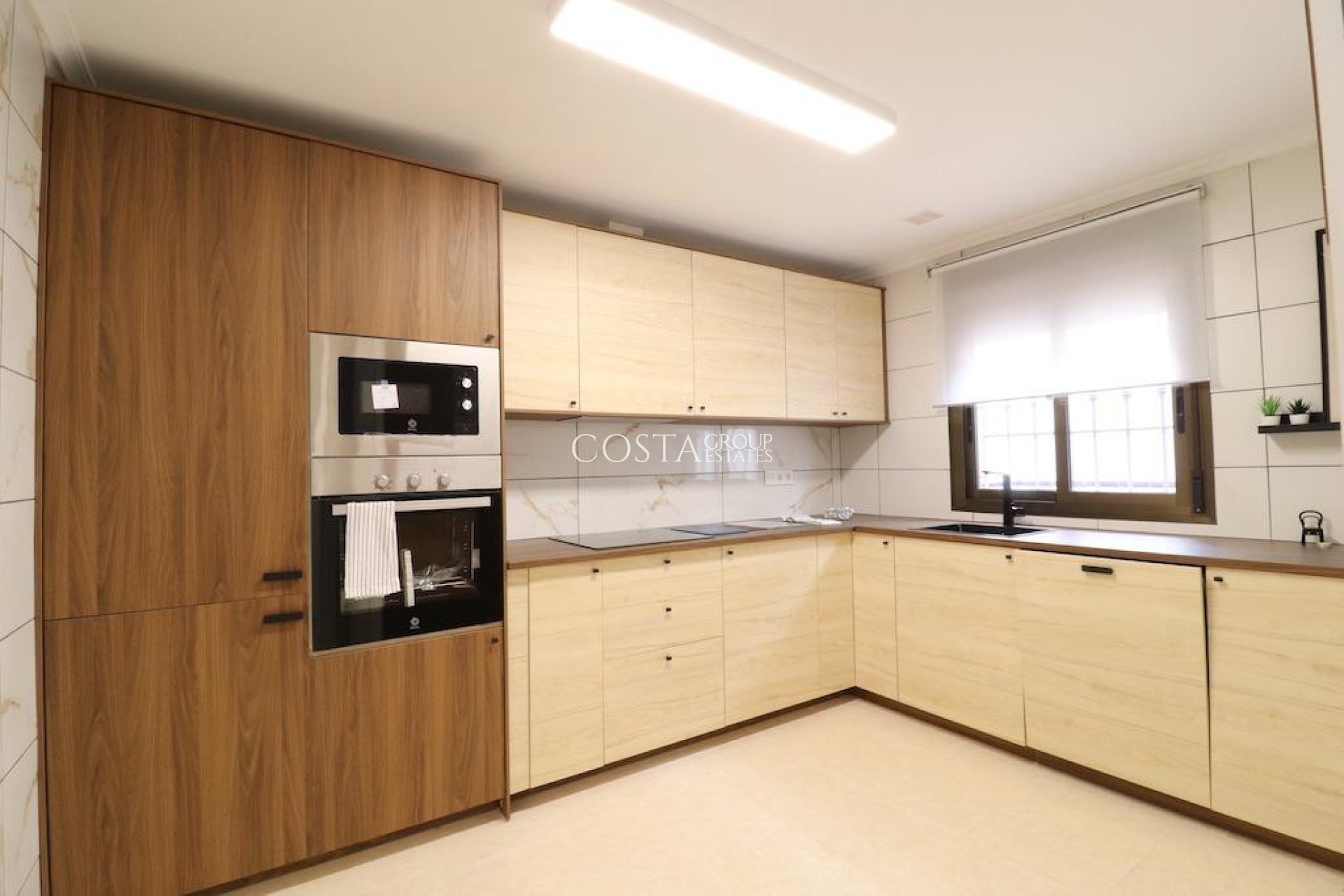 Odsprzedaż - Dom -
San Miguel de Salinas - San Miguel de Salinas Centro