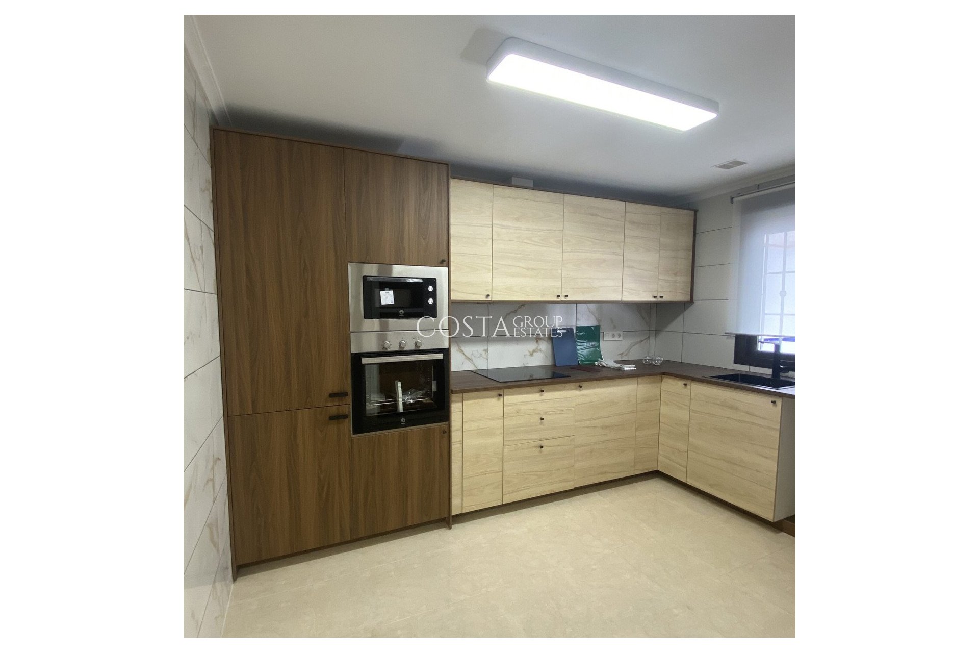 Odsprzedaż - Dom -
San Miguel de Salinas - San Miguel de Salinas Centro