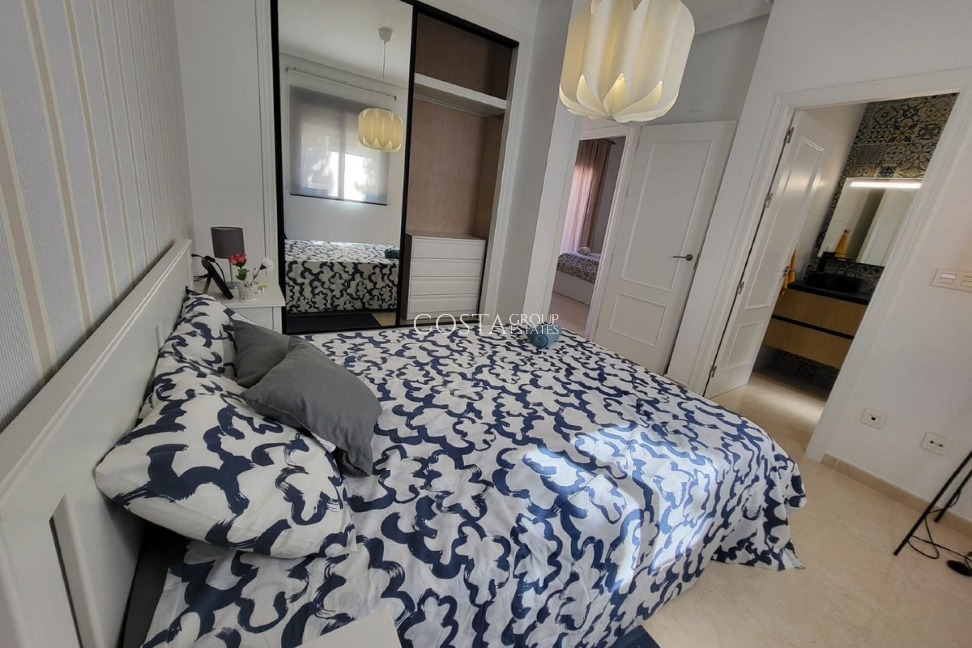 Odsprzedaż - Dom -
San Miguel de Salinas - San Miguel de Salinas Centro