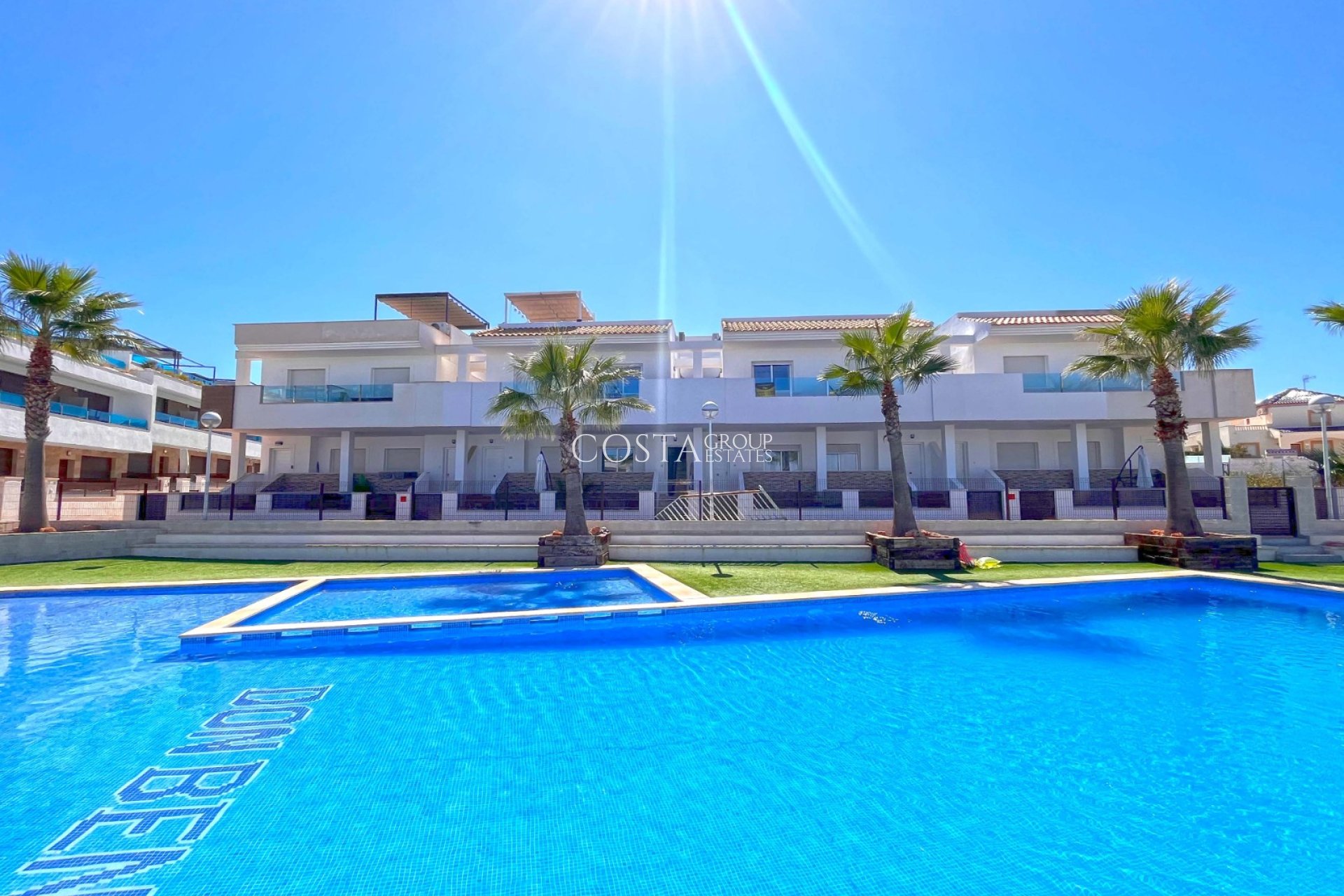 Odsprzedaż - Dom -
Torrevieja - Los Balcones