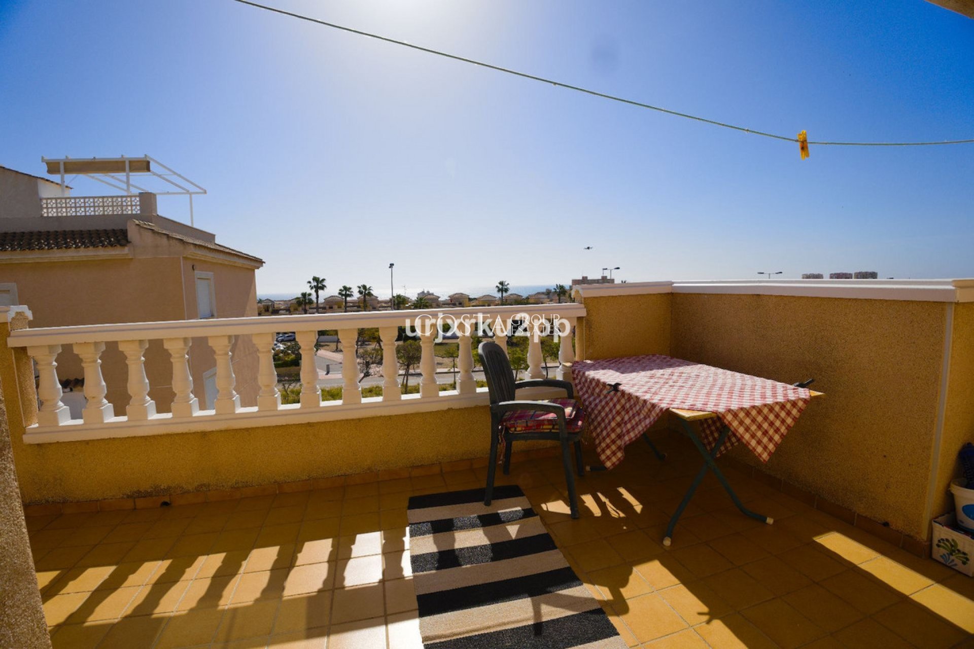 Odsprzedaż - Dom -
Torrevieja - Torrevieja Centro