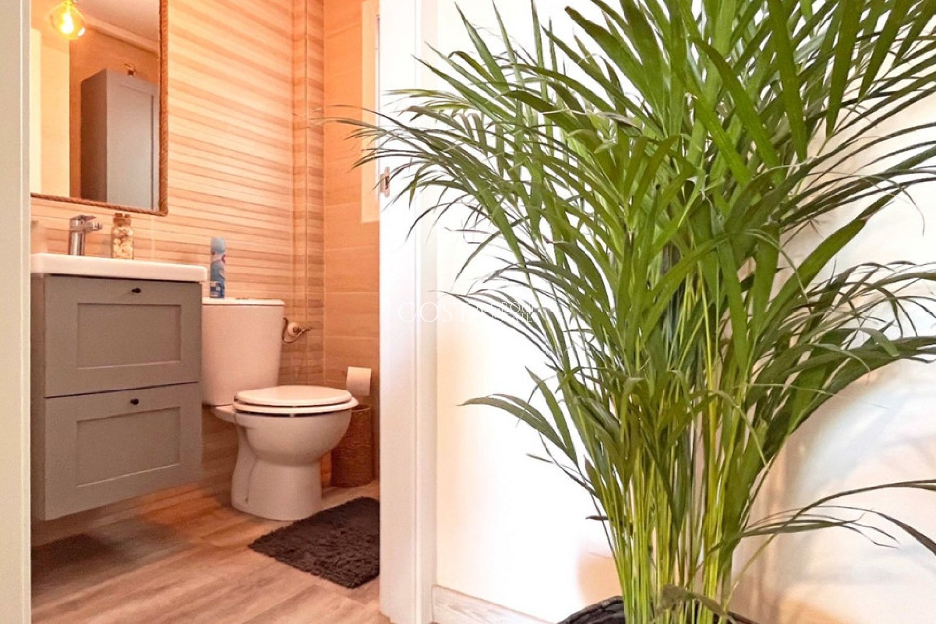 Odsprzedaż - Dom -
Torrevieja - Torrevieja Centro