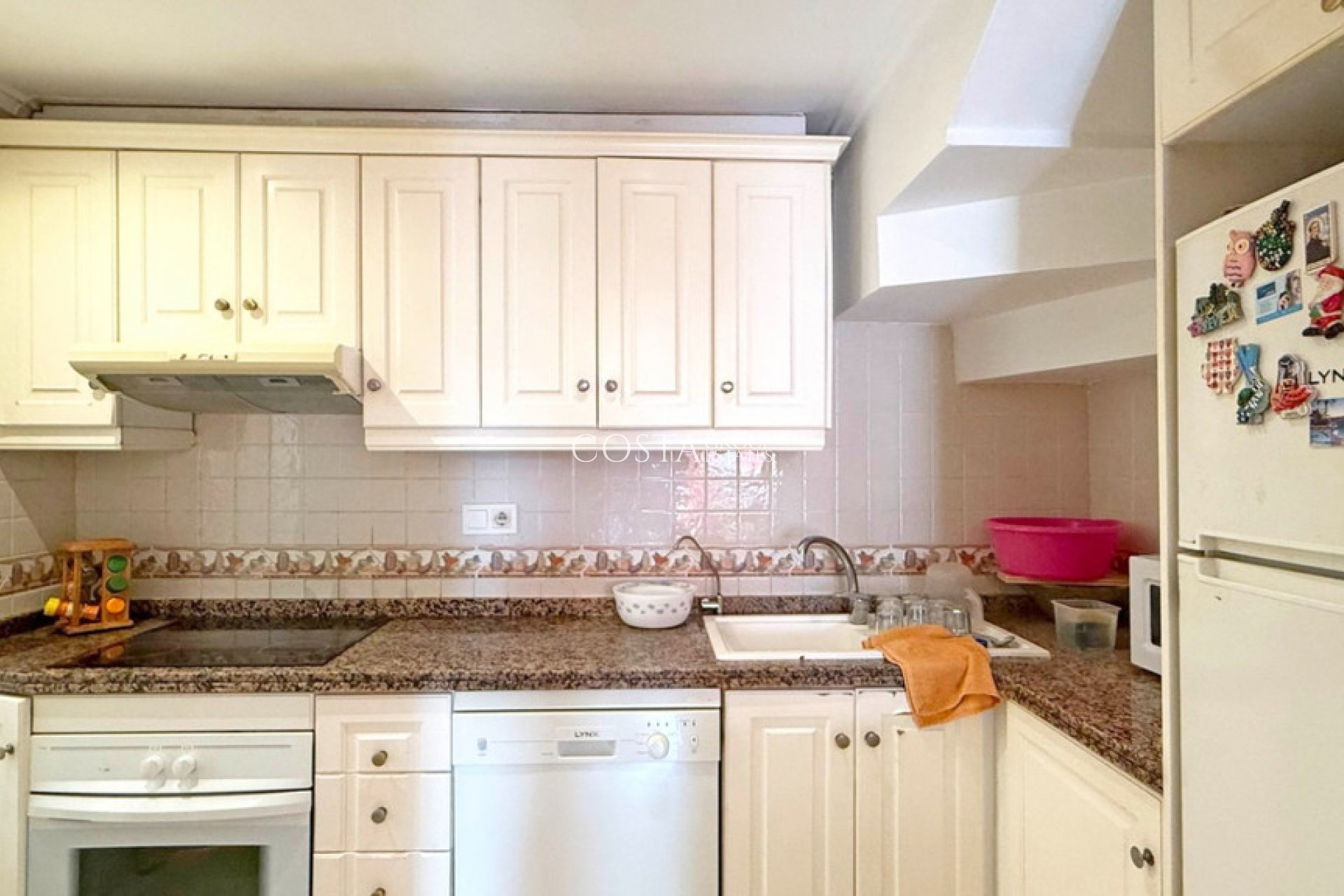 Odsprzedaż - Dom -
Torrevieja - Torrevieja Centro