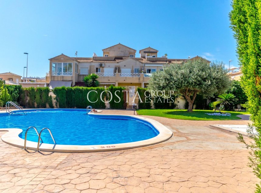 Odsprzedaż - Dom -
Torrevieja - Torrevieja Centro