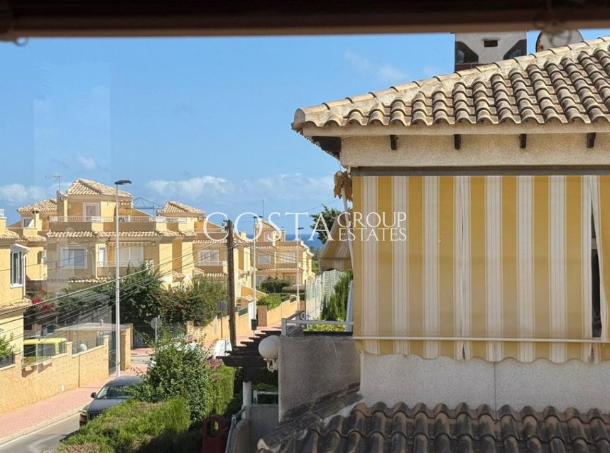 Odsprzedaż - Dom -
Torrevieja - Torrevieja Centro