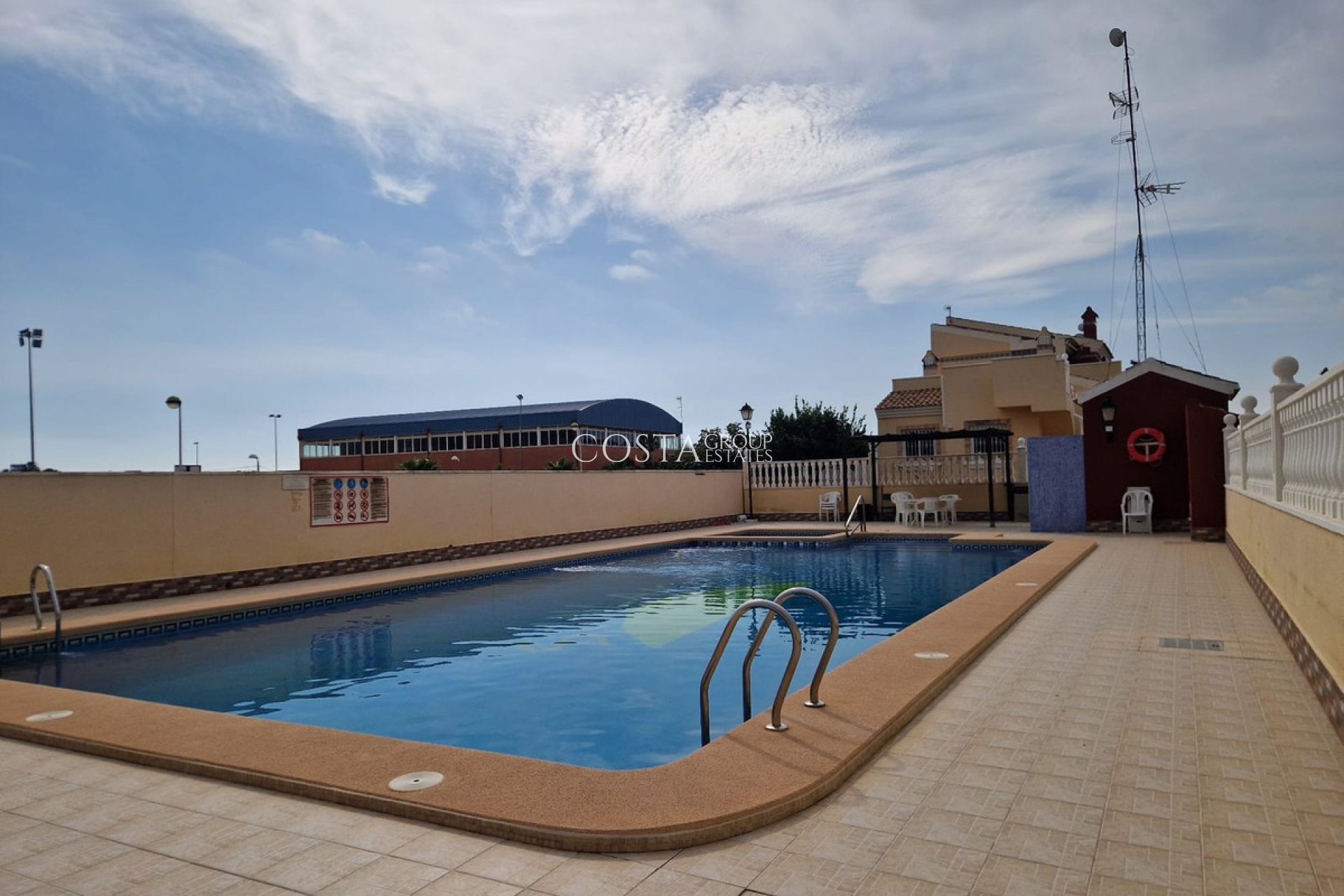 Odsprzedaż - Dom -
Torrevieja - Torrevieja Centro