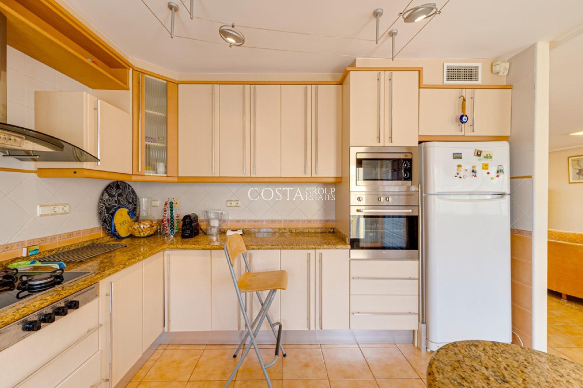 Odsprzedaż - Dom -
Torrevieja - Torrevieja Centro