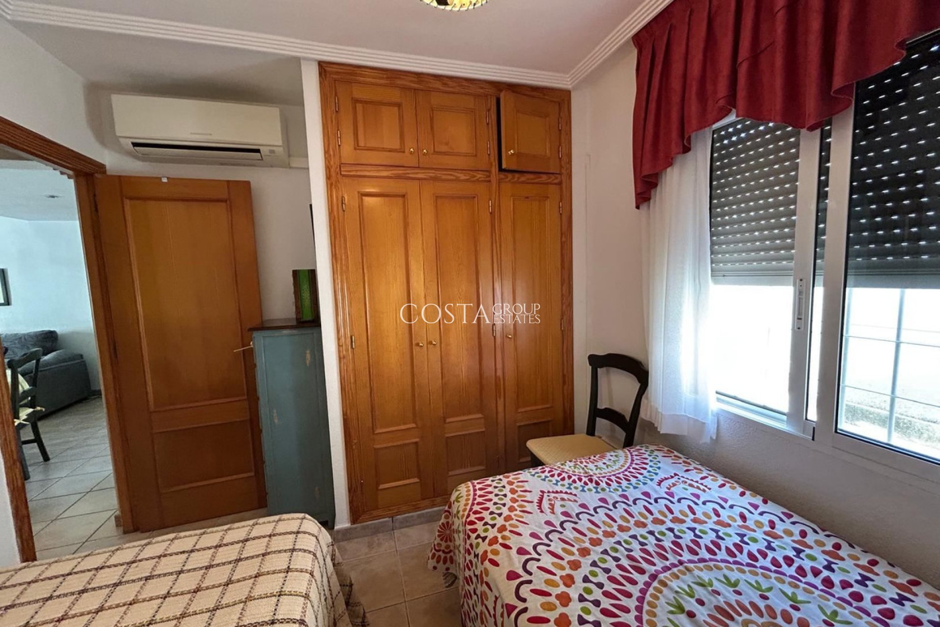 Odsprzedaż - Dom -
Torrevieja - Torrevieja Centro