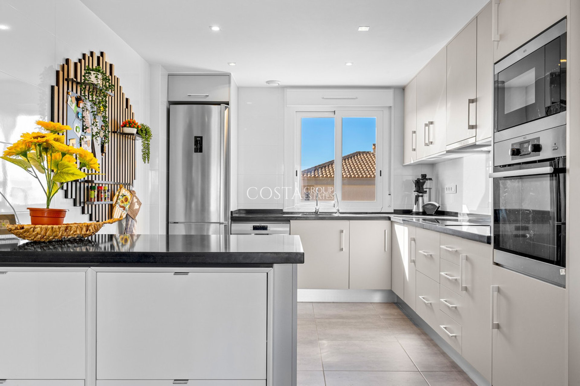 Odsprzedaż - Dom -
Torrevieja